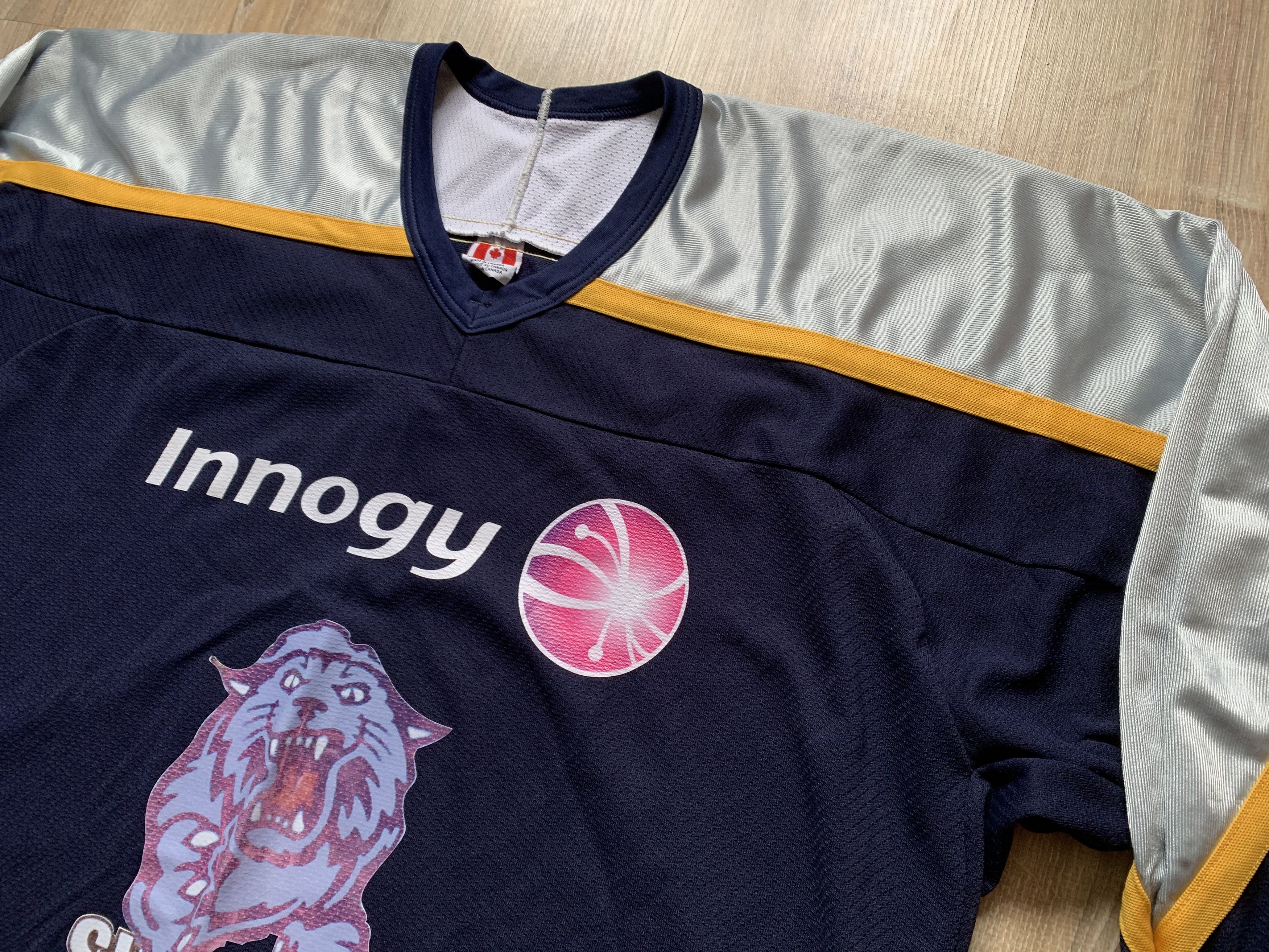 Ccm × NHL × Vintage Vintage Swindon Innogy Ccm Hockey Jersey Size US XL / EU 56 / 4 - 2 Thumbnail