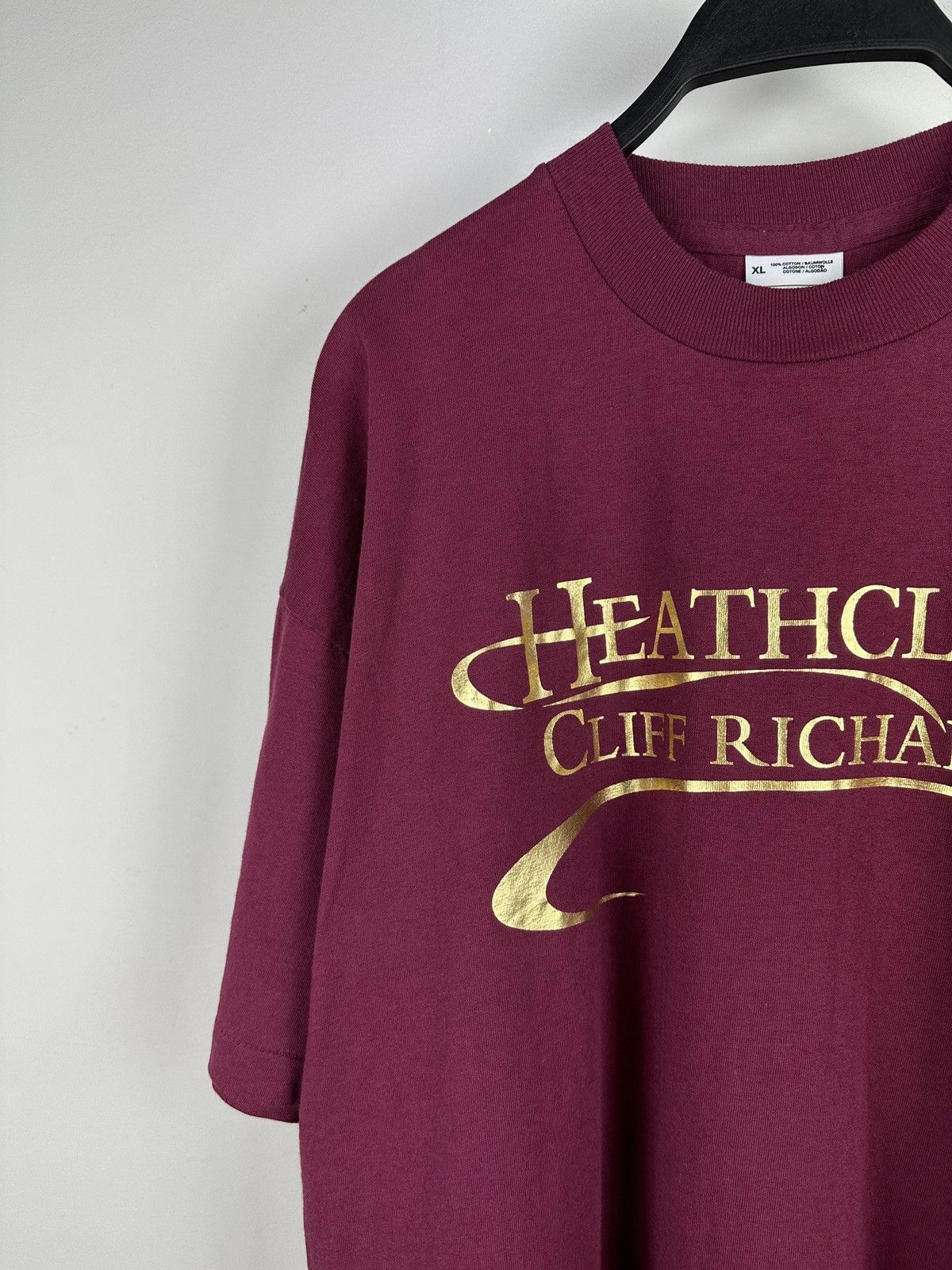 Band Tees × Vintage Vintage 90’s Heathcliff Cliff Richard Single Stitch T-shirt Size US XL / EU 56 / 4 - 2 Thumbnail