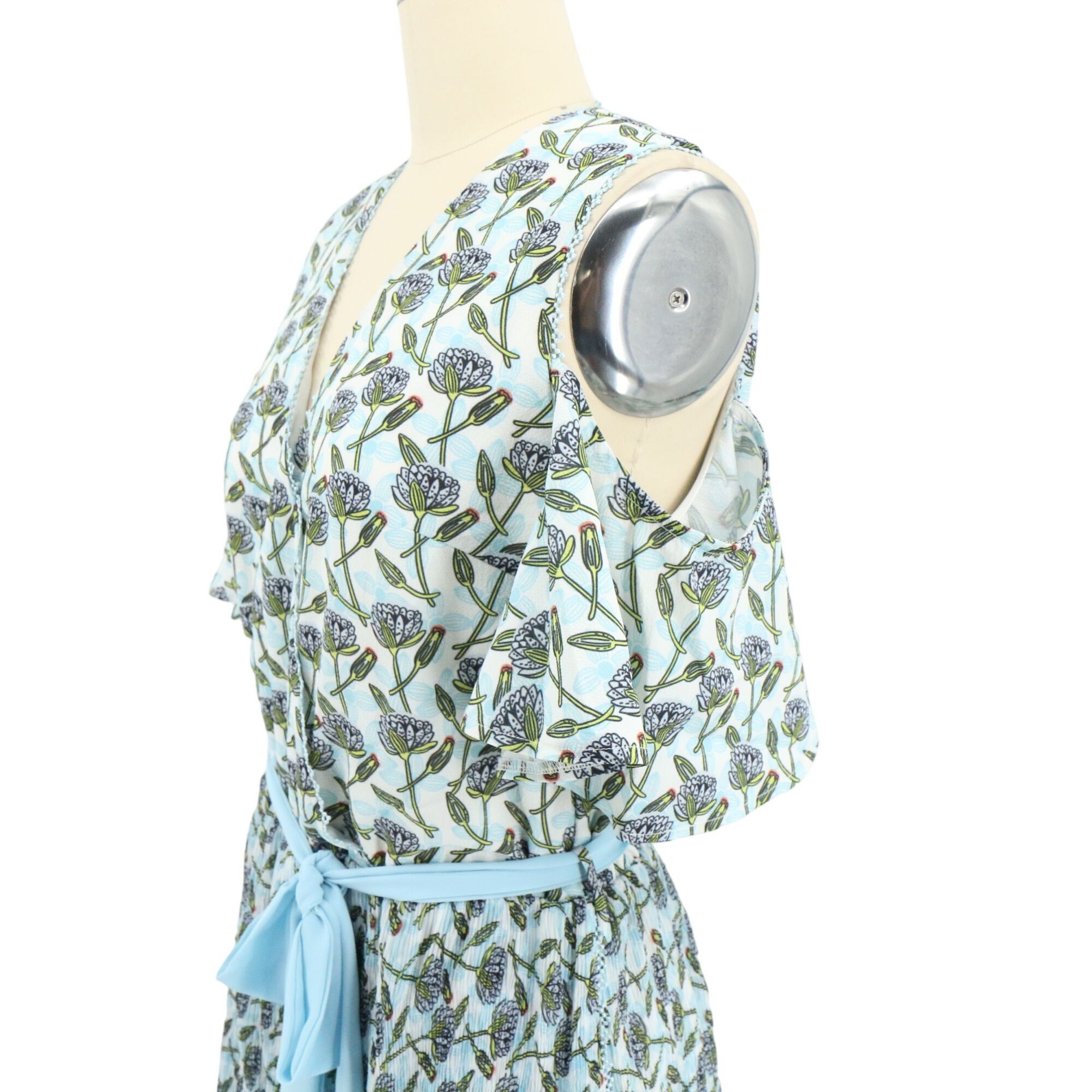 Other NWT Foxiedox Lexie Cross Floral Cold Shoulder Dress Blue Whi Size M / US 6-8 / IT 42-44 - 5 Thumbnail