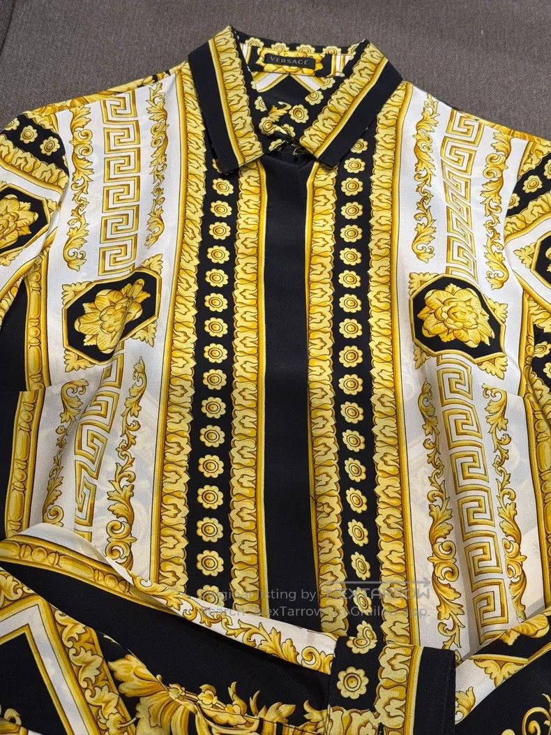 Versace Versace Black gold baroque style mulberry silk shirt Size US S / EU 44-46 / 1 - 2 Thumbnail