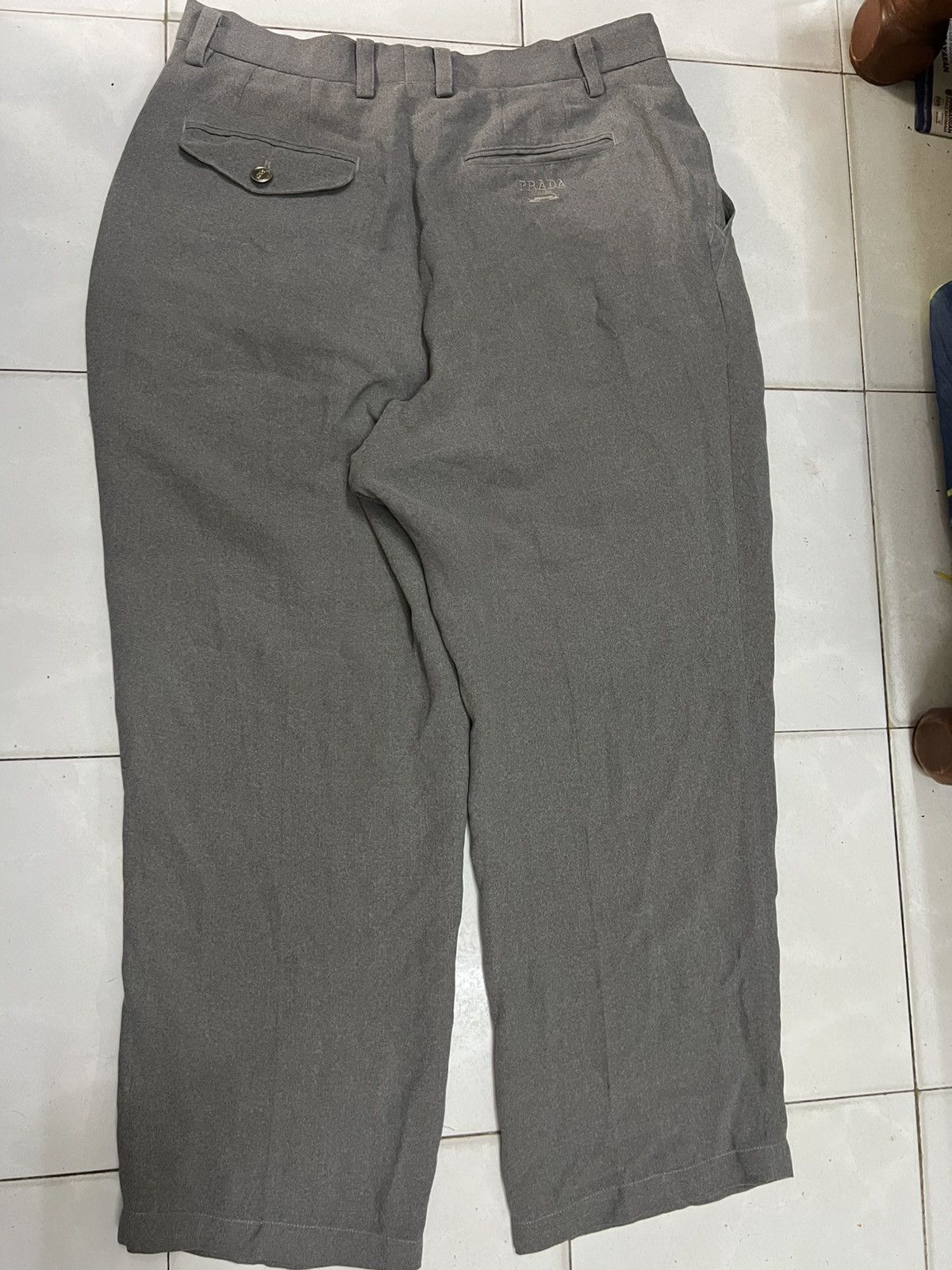 Prada Prada vintage grey pleated trousers pants Size US 36 / EU 52 - 3 Thumbnail