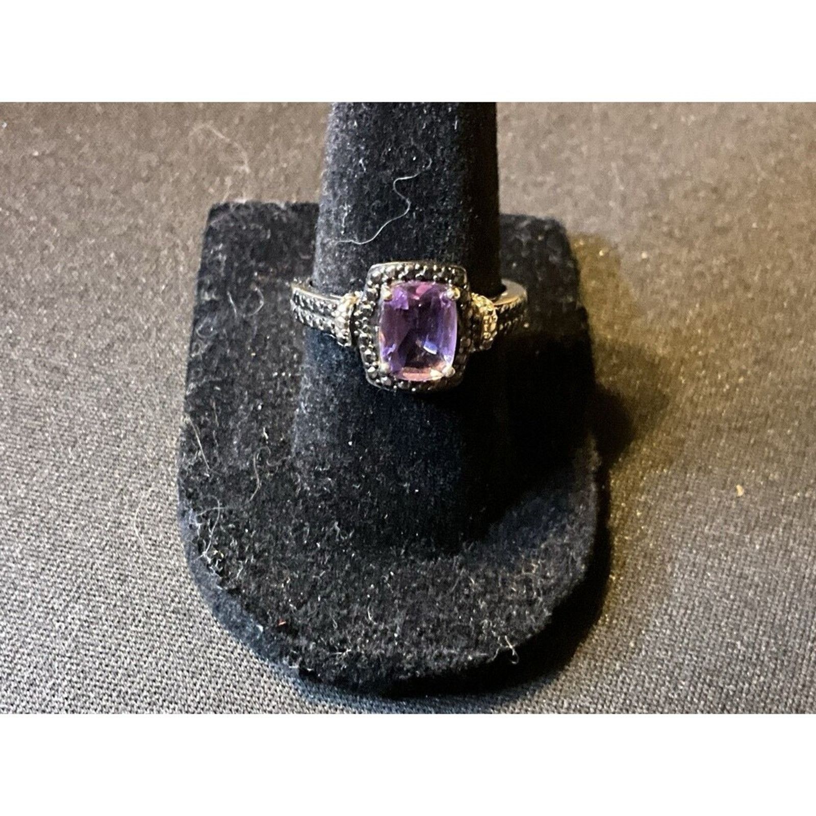 Other 925 Sterling Silver Amethyst and Marcasite Size 7 Ring Size ONE SIZE - 1 Thumbnail