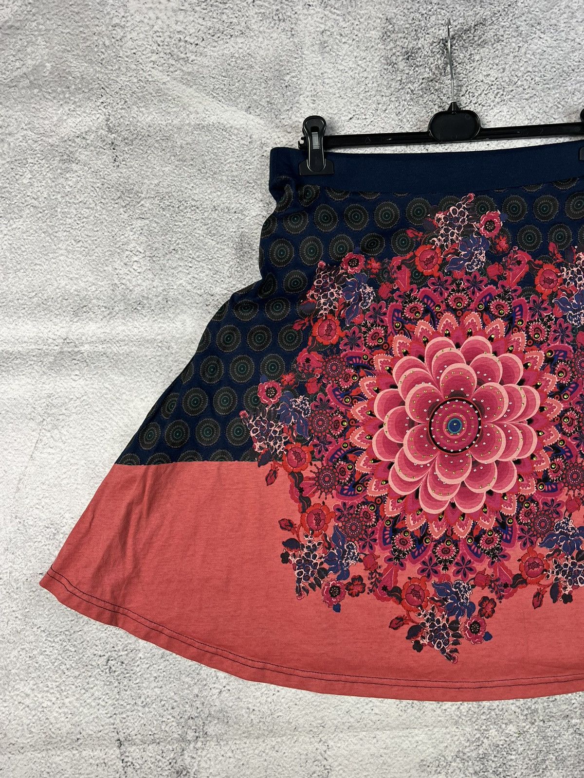Desigual Desigual ladies multicolour skirt Size 25" / US 0 / IT 36 - 4 Thumbnail