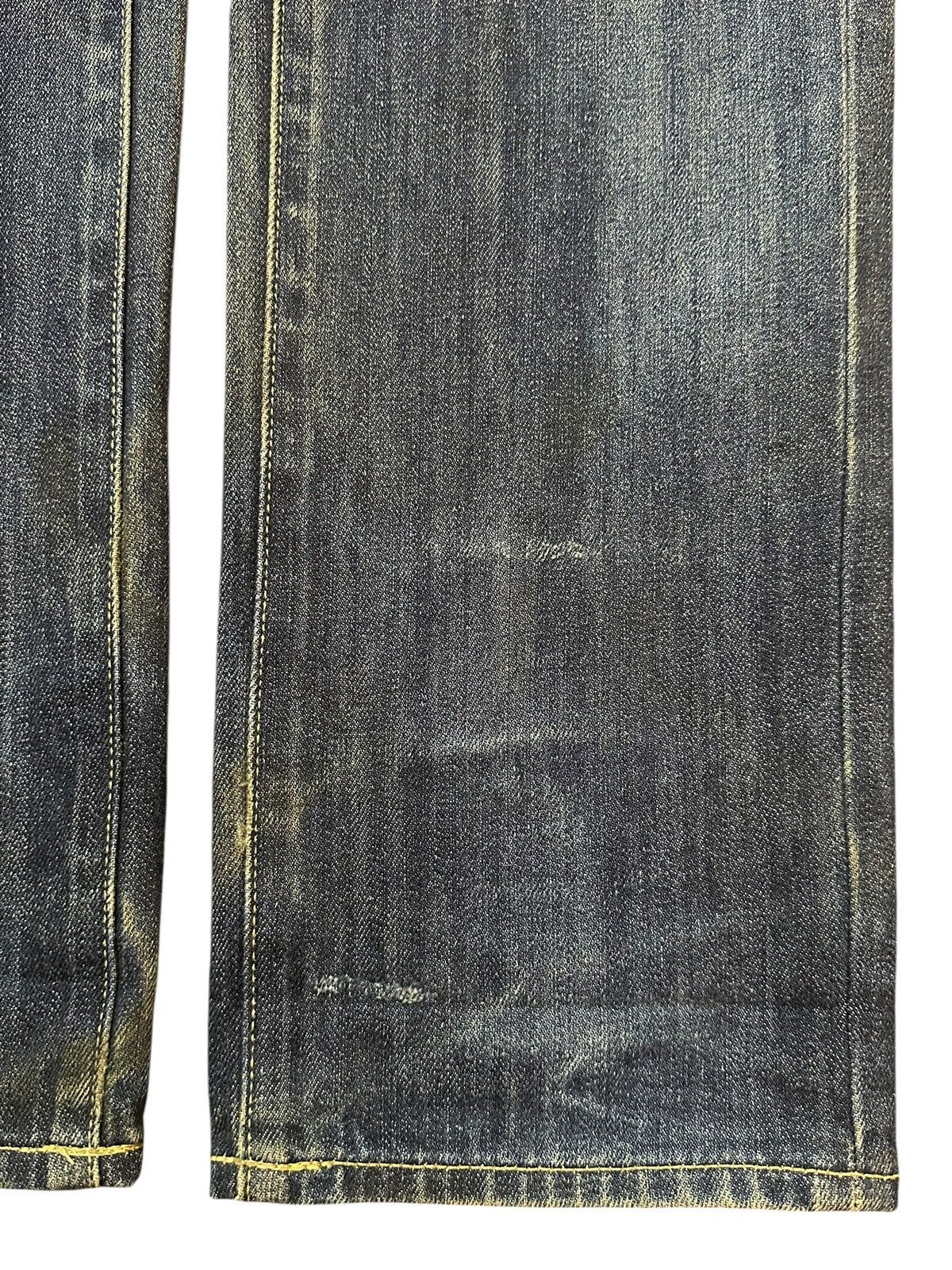 Uniqlo Vintage Japanese Uniqlo Mud Wash Faded Distress Style Jeans Size US 31 - 8 Thumbnail