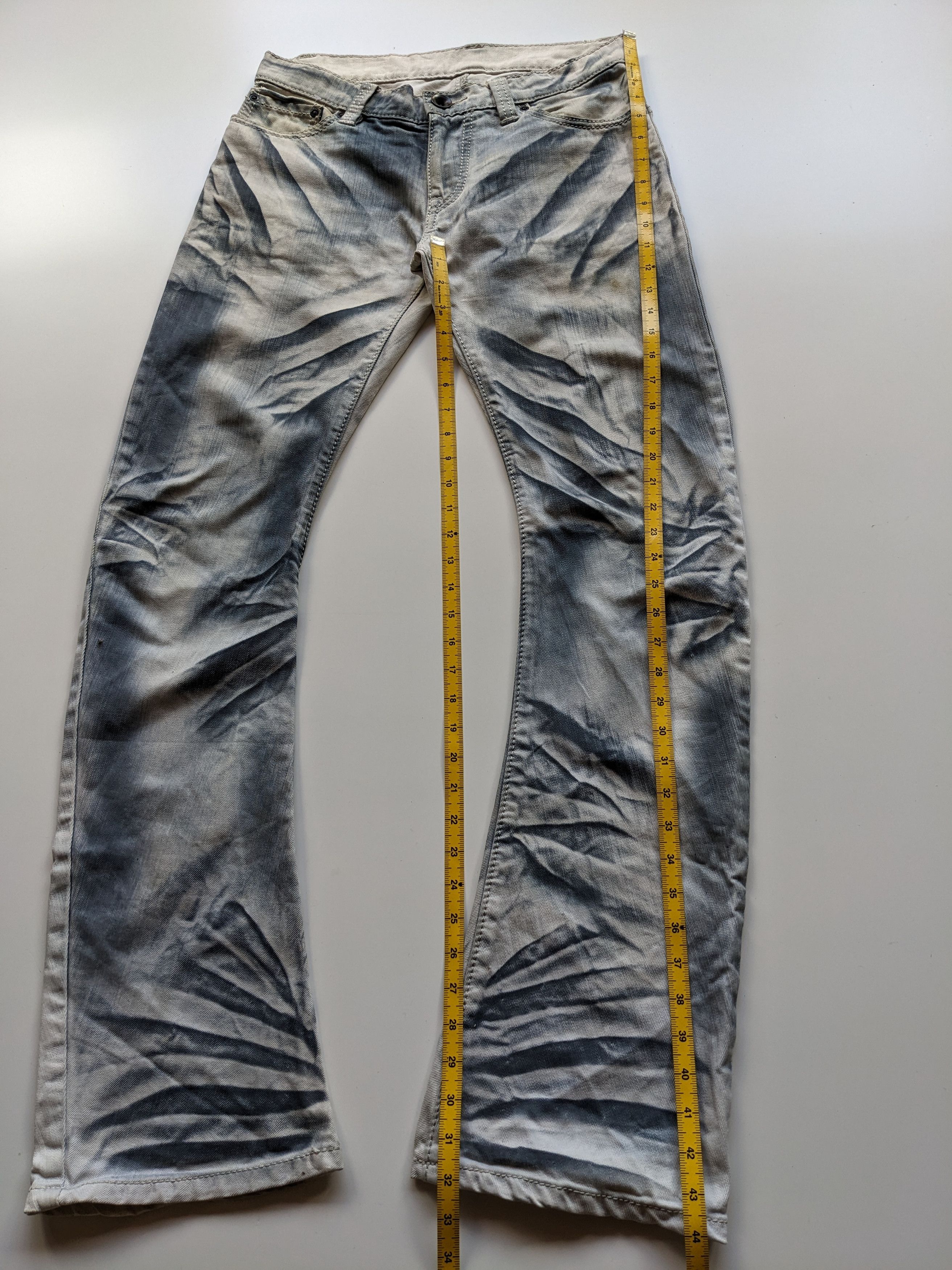Designer Johnny Wolf Archive dirty wash curve flare jeans Size US 31 - 7 Thumbnail