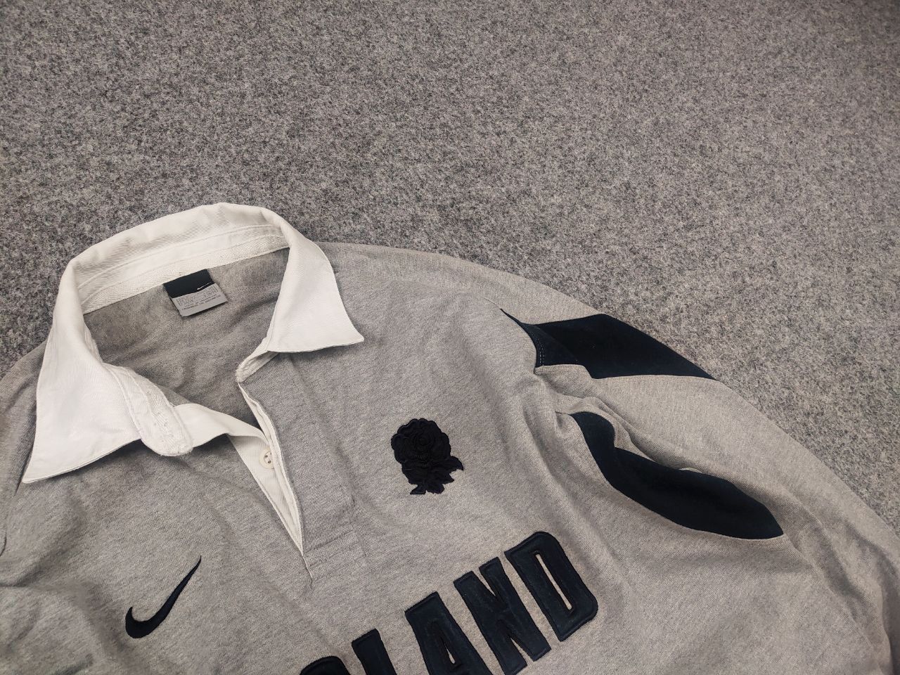 Nike Vintage Nike England Rugby Gray Long sleeve jersey Size US XL / EU 56 / 4 - 4 Thumbnail