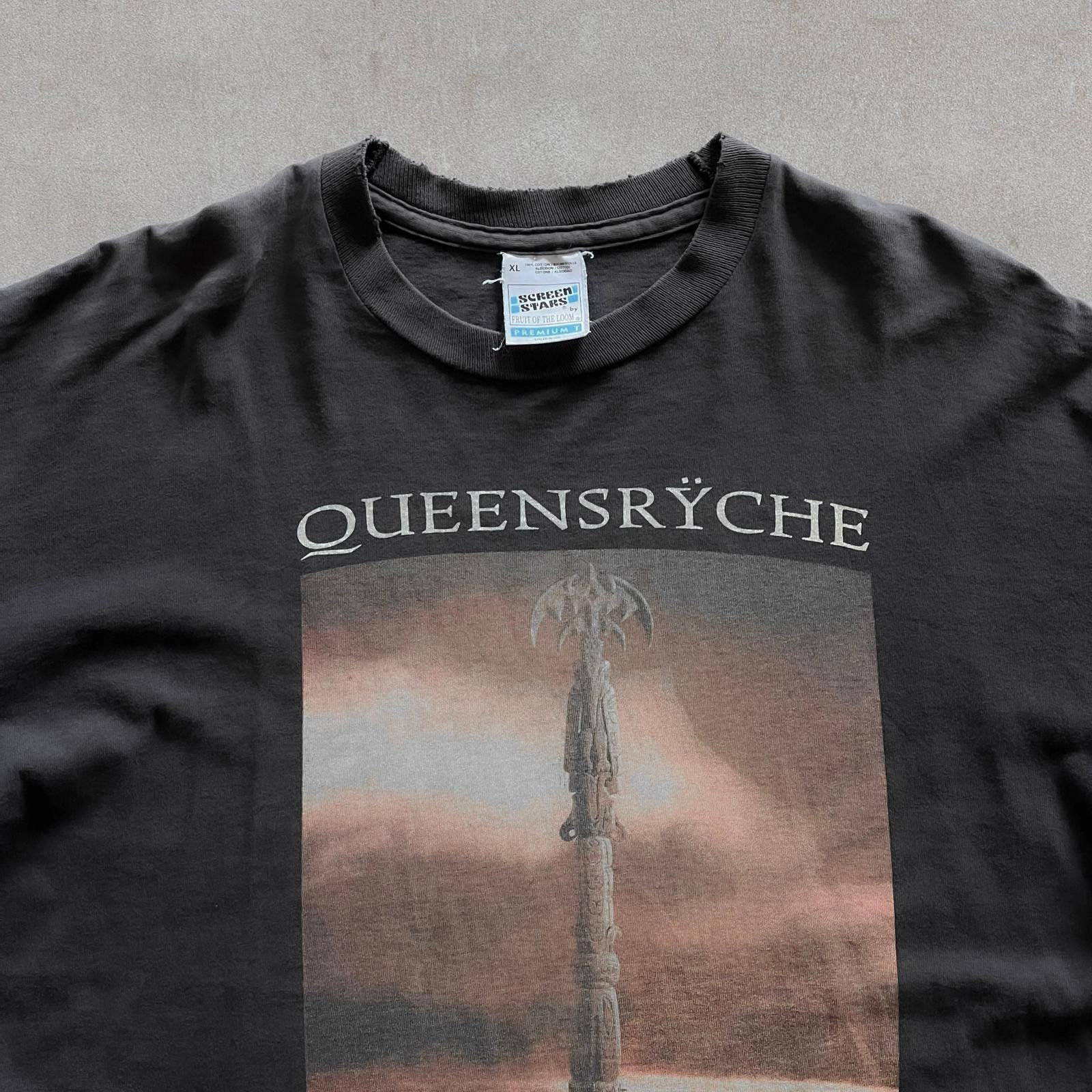 Designer 1990s Faded Queensrÿche Promised Land Tour Tee - XL Size US XL / EU 56 / 4 - 4 Thumbnail