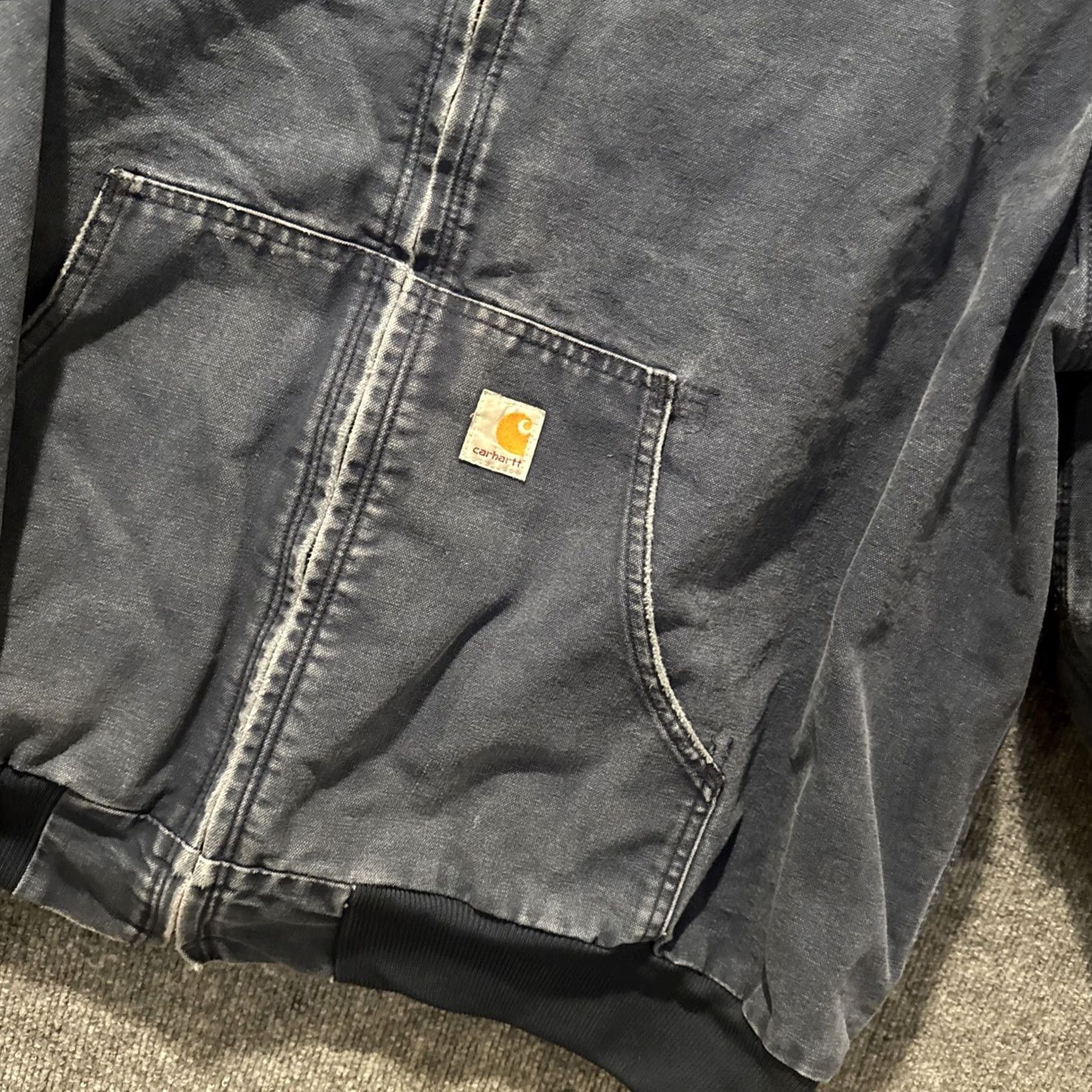 Carhartt VINTAGE Carhartt Jacket Size 3XL Hooded Workwear Faded Navy Blue 00’s J131 NVY Size US XXL / EU 58 / 5 - 4 Thumbnail