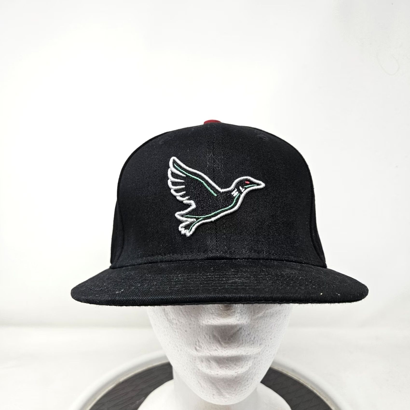 Logo 7 Melonwear Hat Cap Snap Back Black Bird Embroidered Logo Mens Streetwear Cotton Size ONE SIZE - 2 Thumbnail