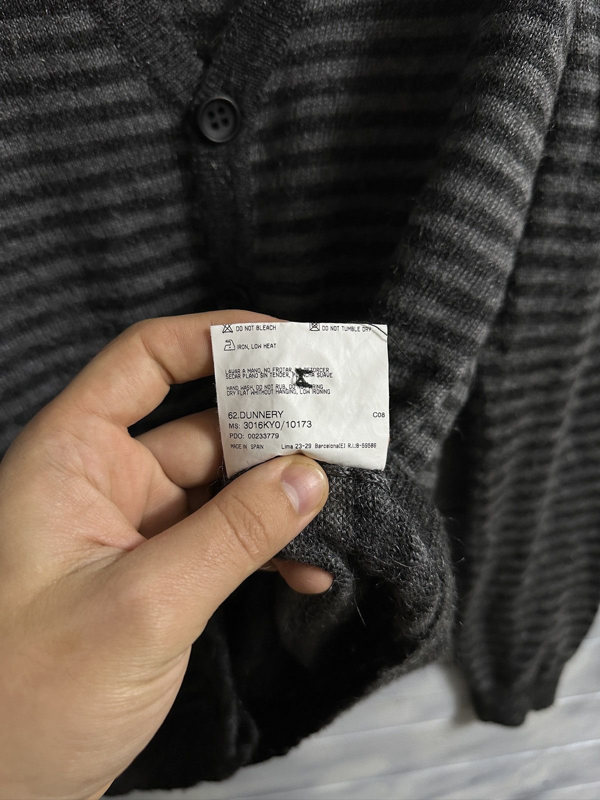 Burberry Rare Luxury Cardigan Burberry Thomas 30% Mohair Vintage Size US XL / EU 56 / 4 - 8 Thumbnail