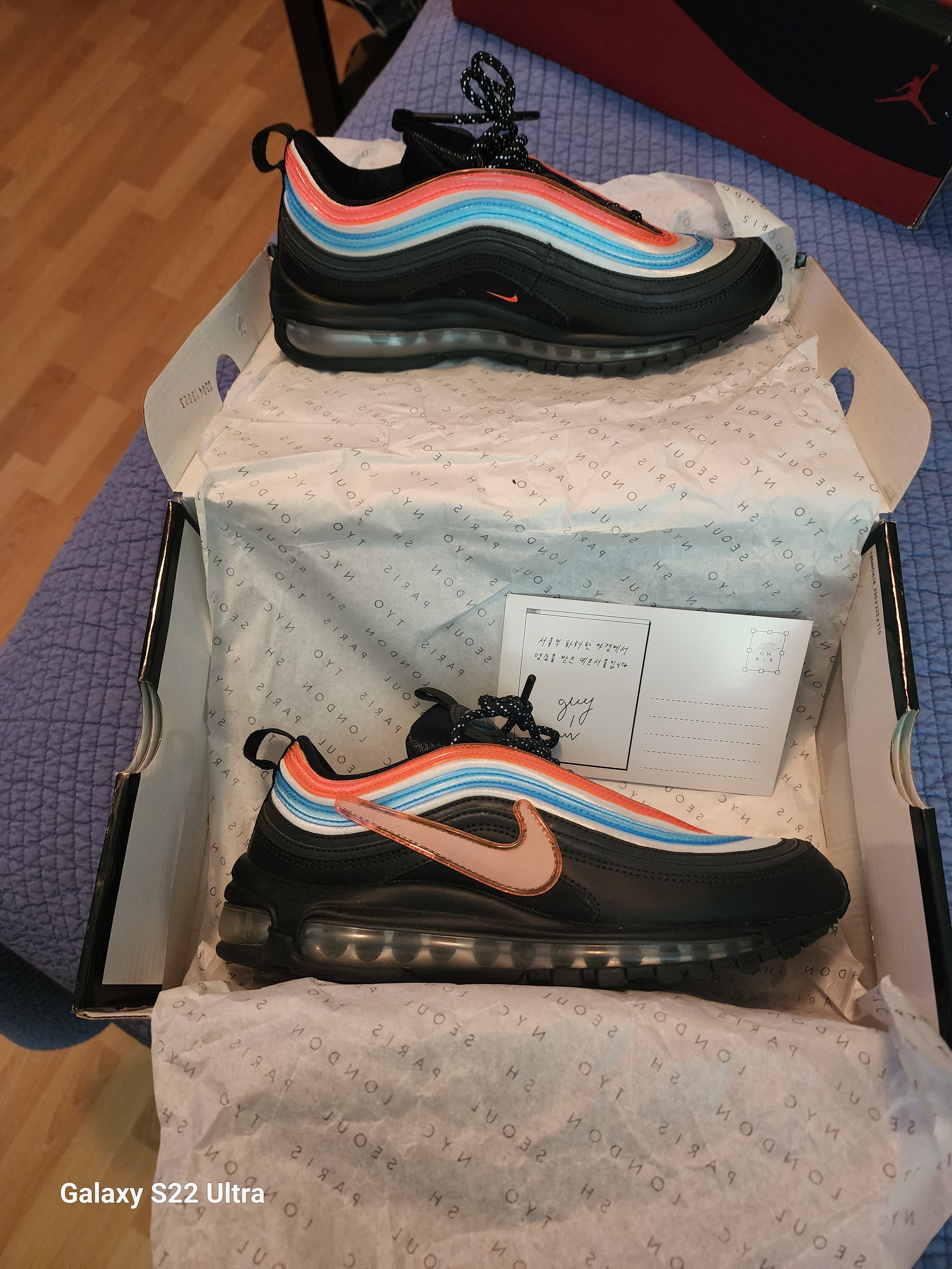 image of Nike Airmax 97 Seoul Shoes in Black/Reflect Silver/Noir, Men's