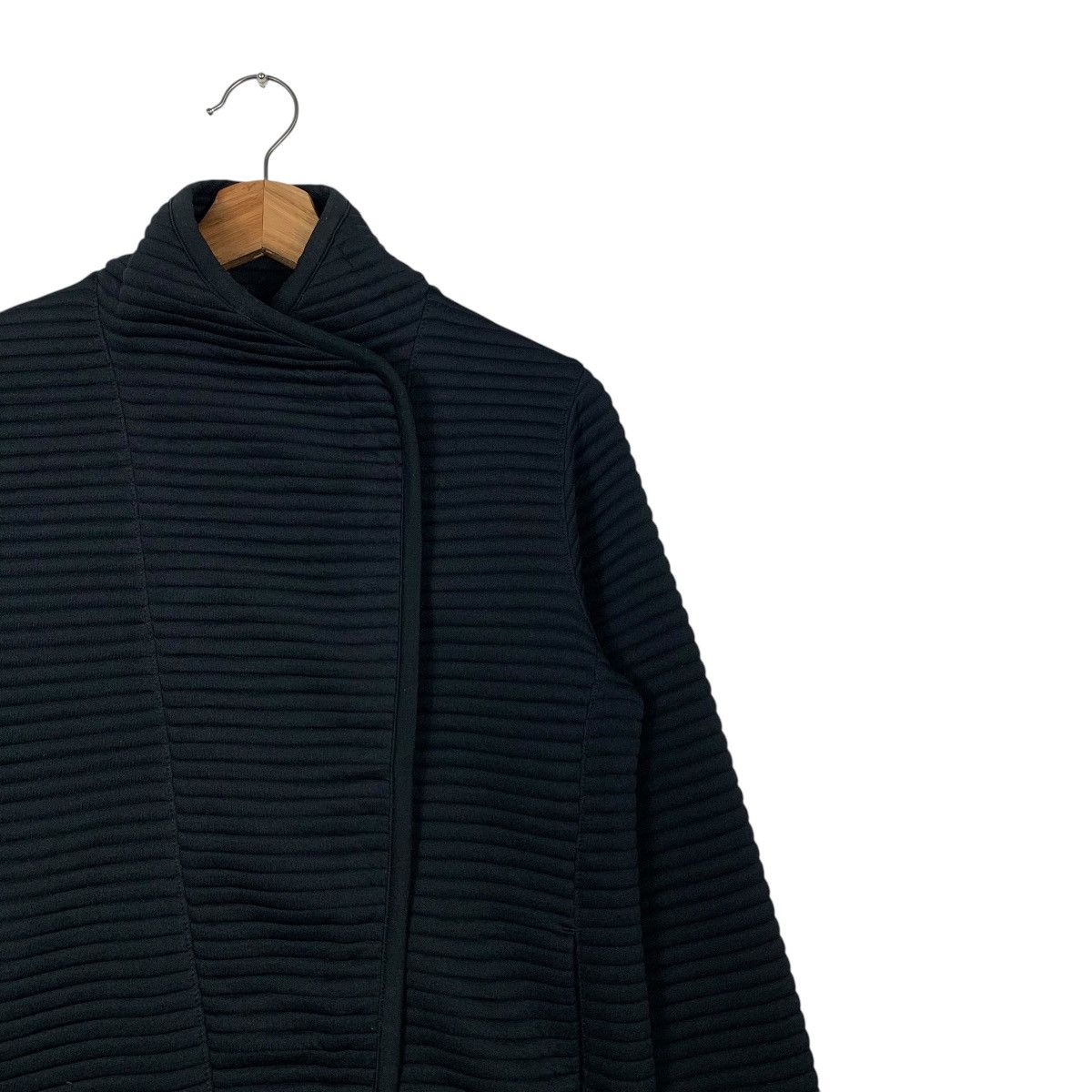 New Balance NEW BALANCE Asymmetrical Zipper Pleated Jacket #2090-C91 Size US XS / EU 42 / 0 - 5 Thumbnail