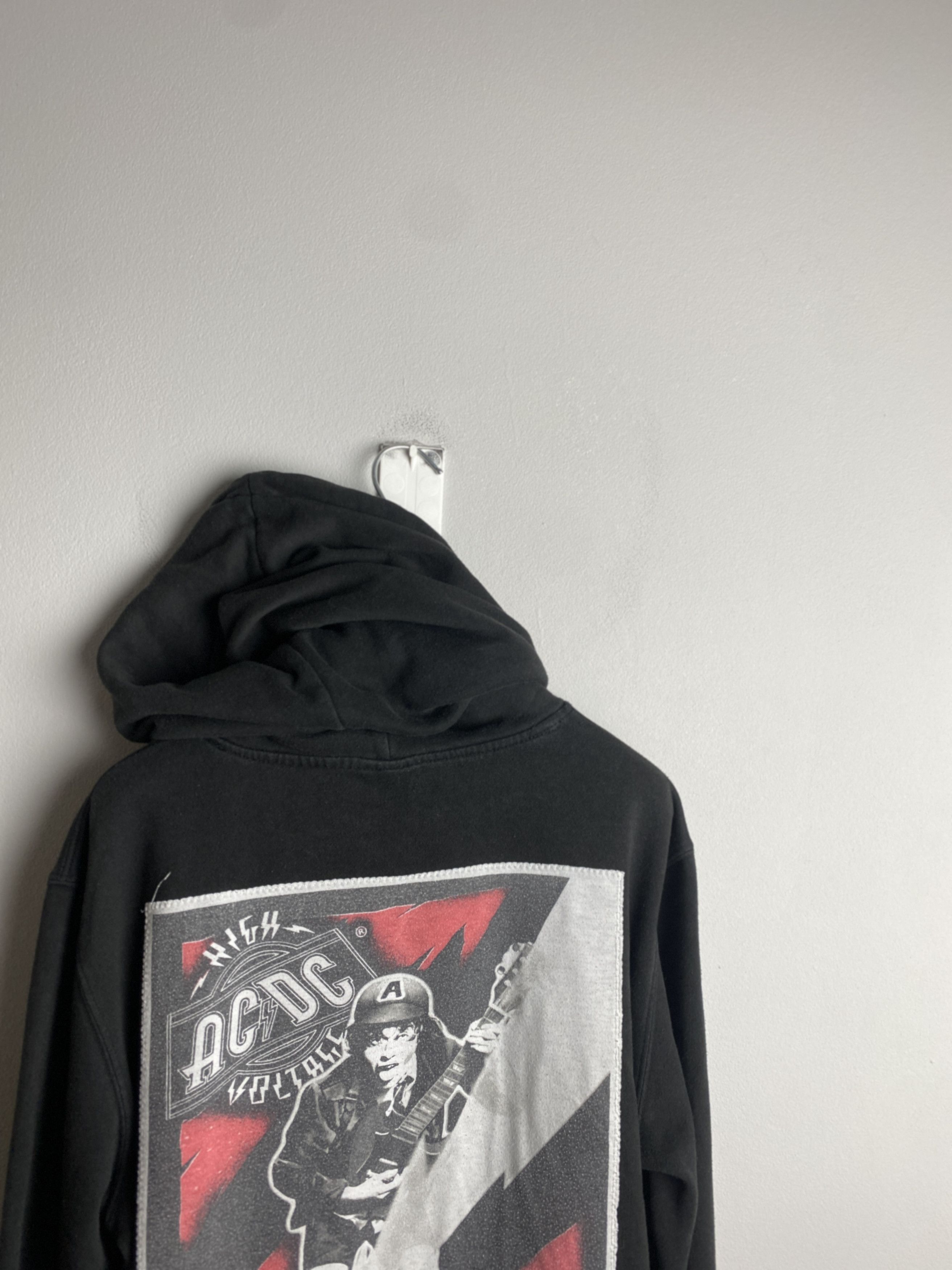 AC/DC × Band Tees ACDC High Voltage hoodie band rock music Size US M / EU 48-50 / 2 - 5 Thumbnail