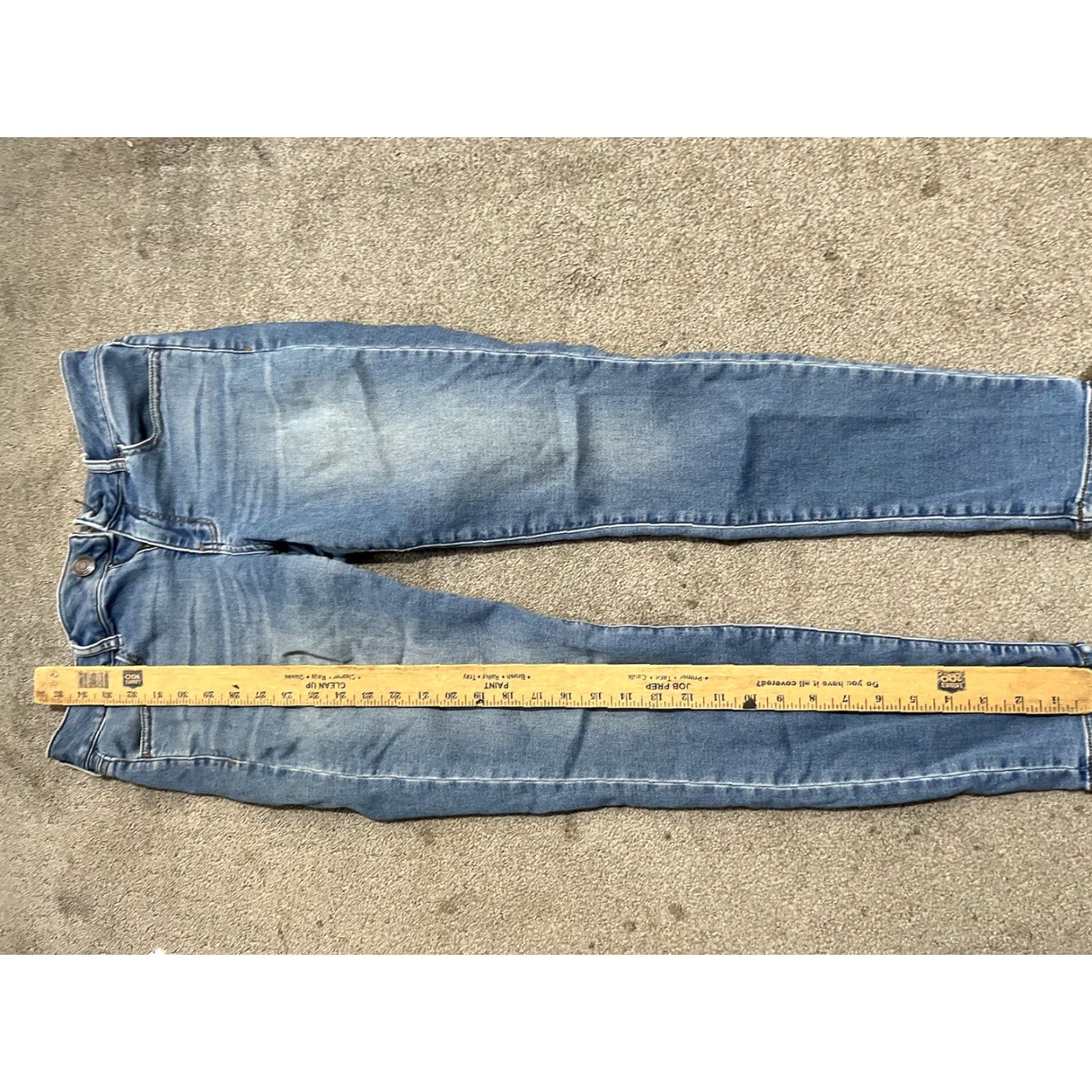 American Eagle Outfitters American Eagle Blue Super Stretch Low Rise Jegging Pants 8 Regular Solid Jeans Womens Vintage or 8 Regular Blue Jegging Stretch Denim Size 30" / US 8 / IT 44 - 8 Thumbnail