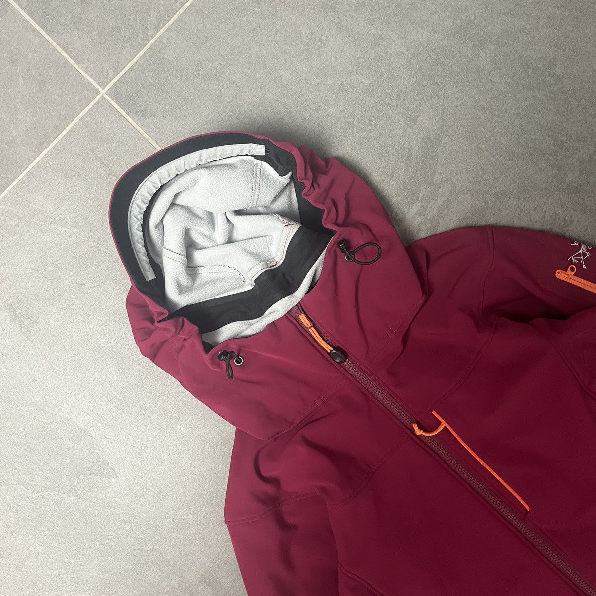 Arc'teryx Arc'Tery Women Rainjacket Size S / US 4 / IT 40 - 2 Thumbnail