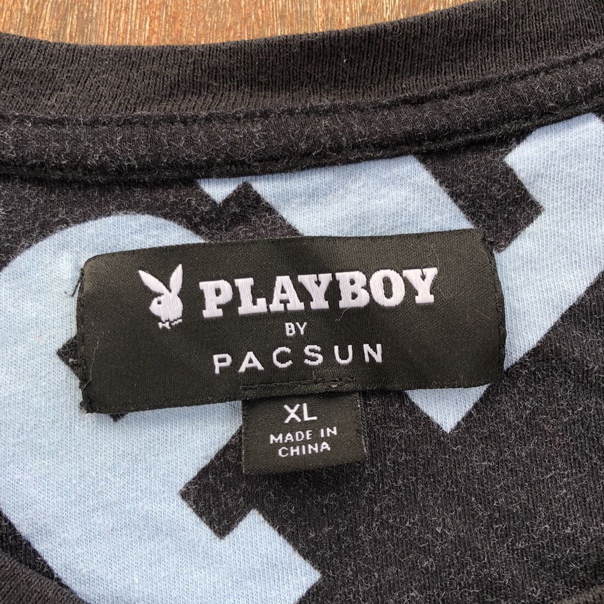 Playboy Vintage Thrashed Faded Playboy Rare T Shirt Size US L / EU 52-54 / 3 - 4 Thumbnail