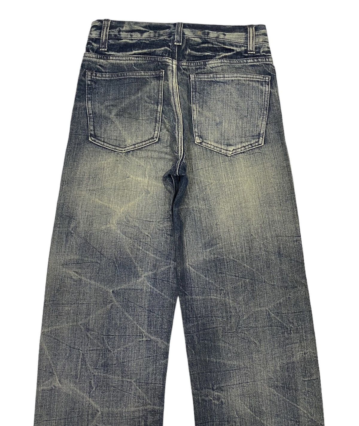 Japanese Brand × Undercover 🔥UNDERCOVER UNIQLO CUSTOM DISTRESSED DENIM JEANS Size US 26 / EU 42 - 6 Thumbnail