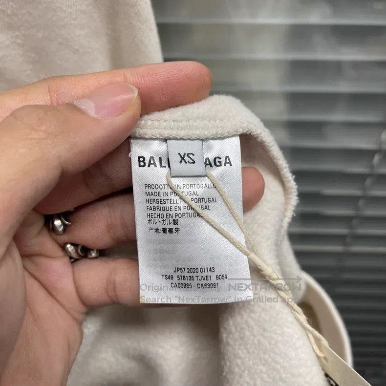 Balenciaga Balenciaga White Soccer Embroidery Logo Hooded Sweatshirt Size US XS / EU 42 / 0 - 6 Thumbnail