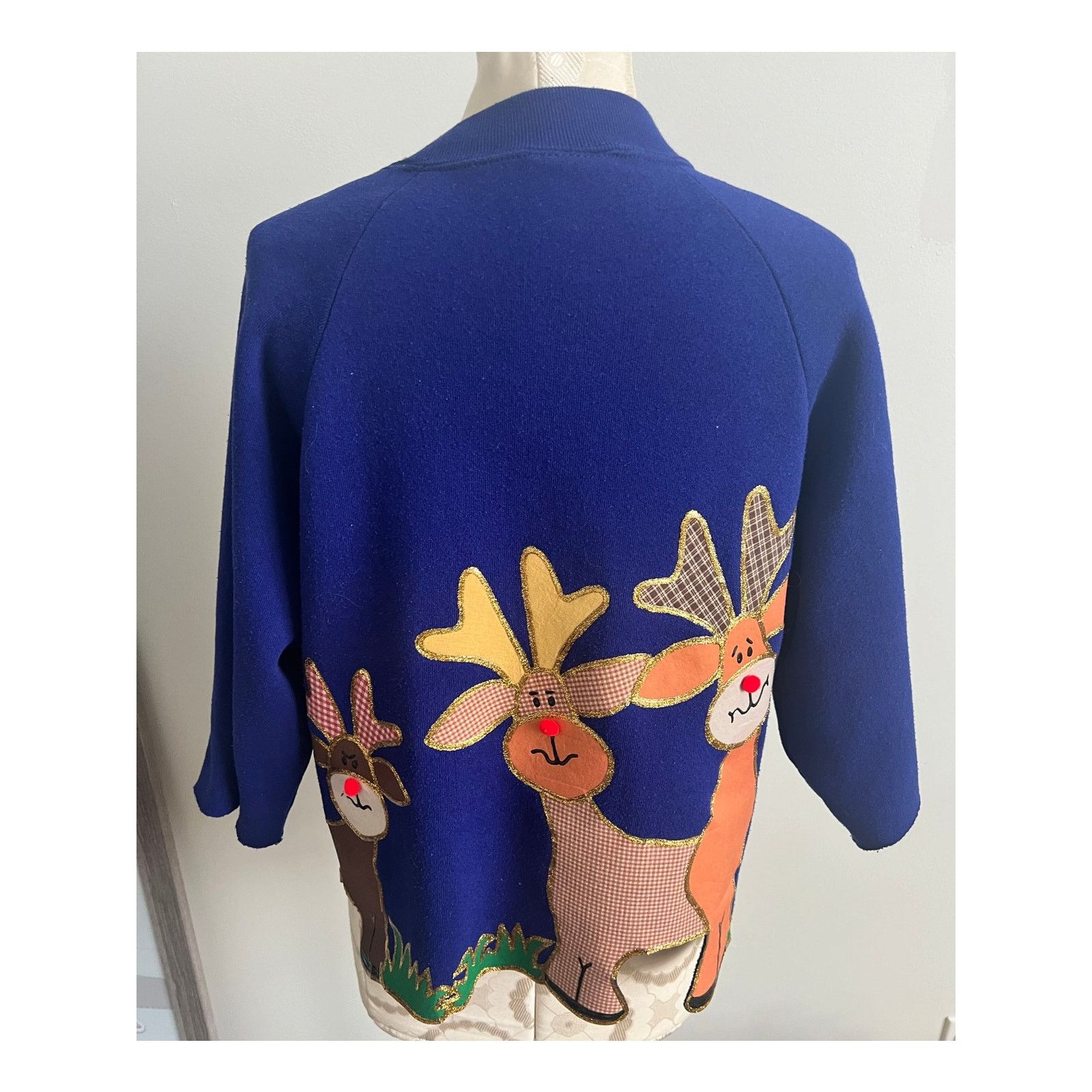 Fruit Of The Loom Lani Chilton Womens Custom HandPainted Reindeer Sweatshirt L Size L / US 10 / IT 46 - 6 Thumbnail