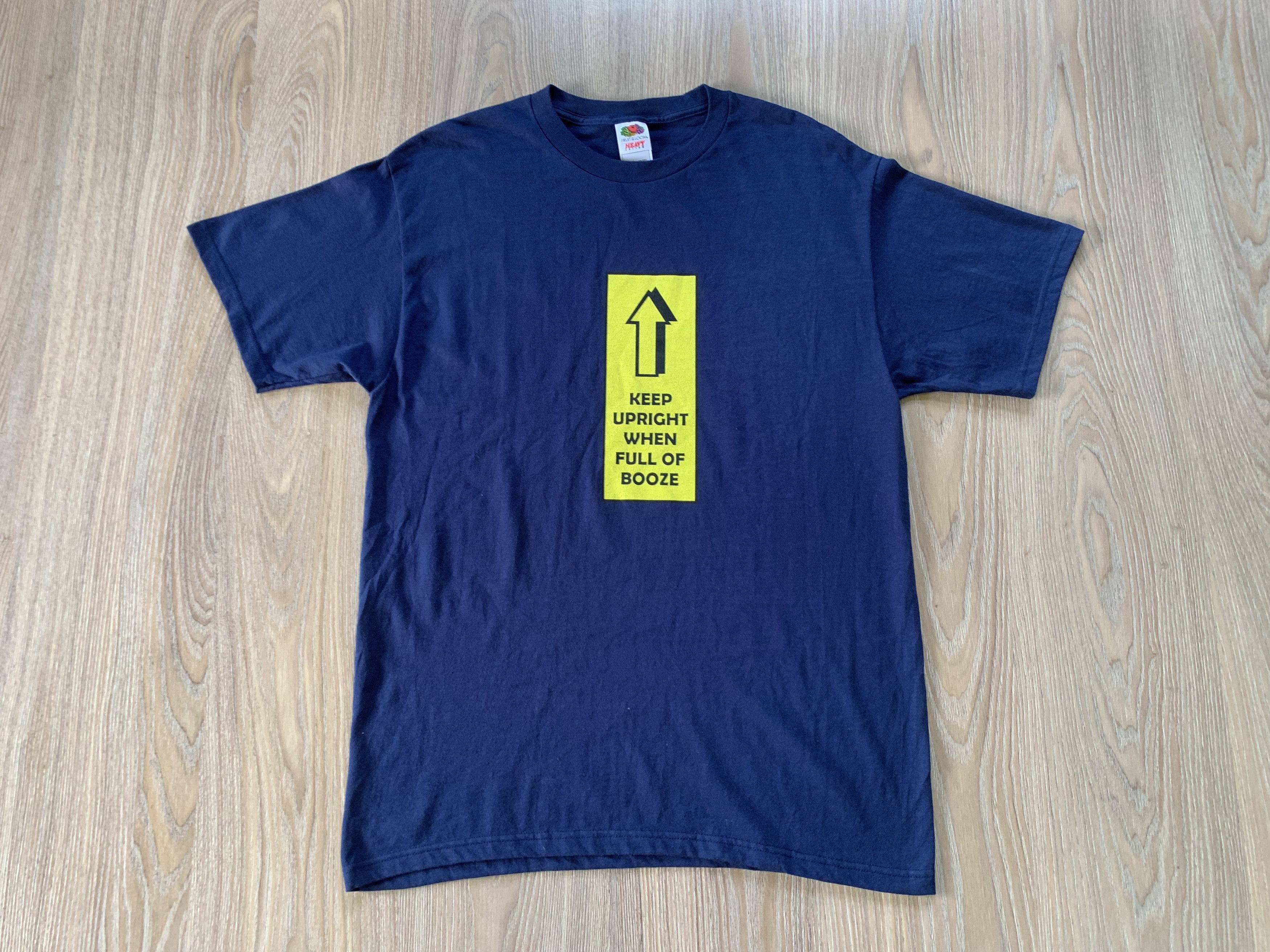 Fruit Of The Loom × Vintage Keep Upright When Full Of Booze Vintage Humor T Shirt Size US L / EU 52-54 / 3 - 2 Thumbnail