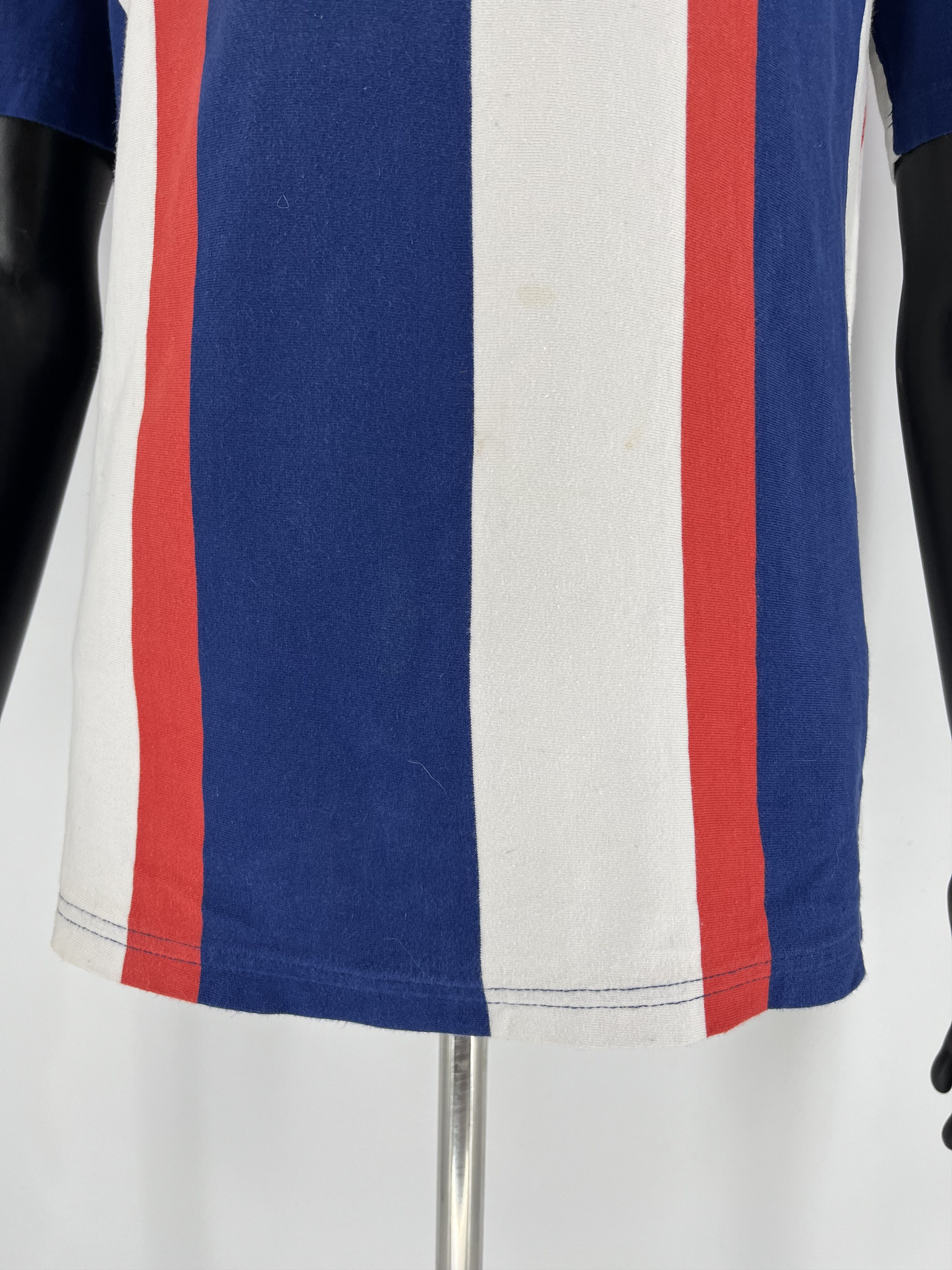 Karl Kani Rap Tees Karl Kani Center Logo MultiColor T-Shirt Size S Size US S / EU 44-46 / 1 - 6 Thumbnail