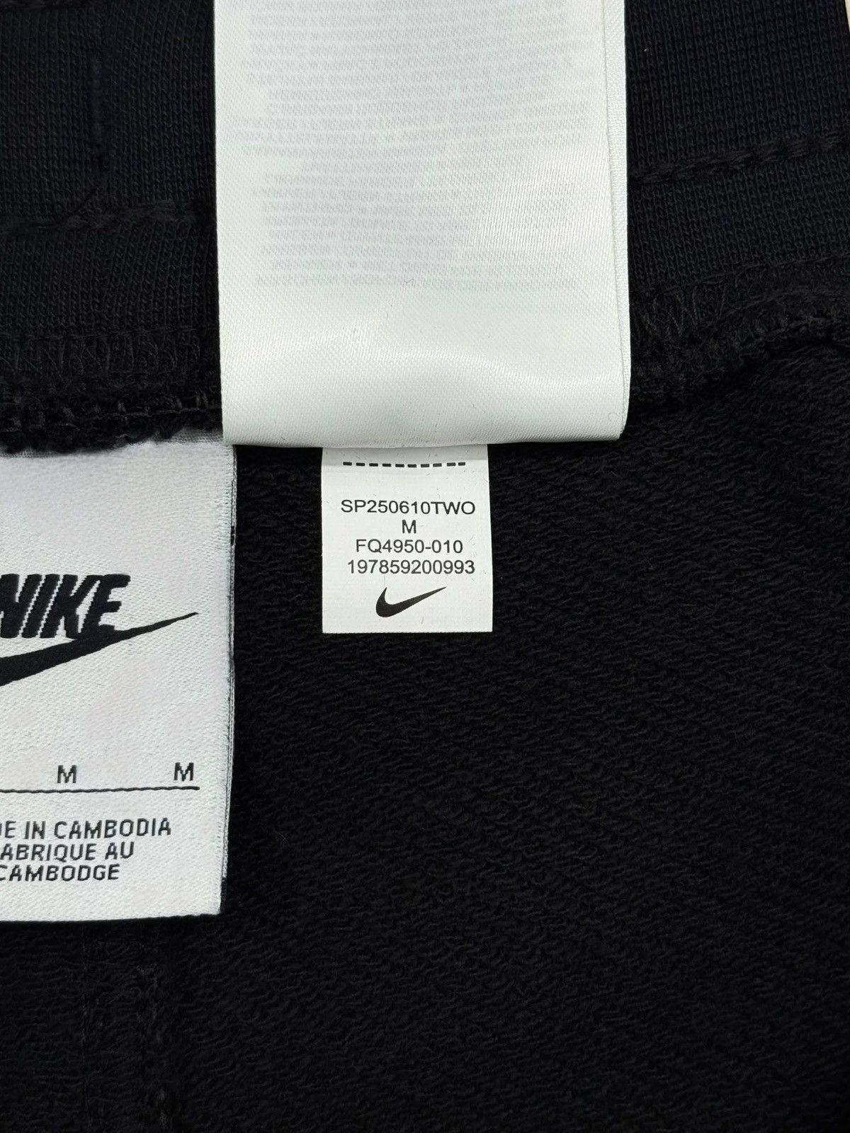 Nike 🔥Nike Alumni Shorts Size US 33 - 10 Thumbnail