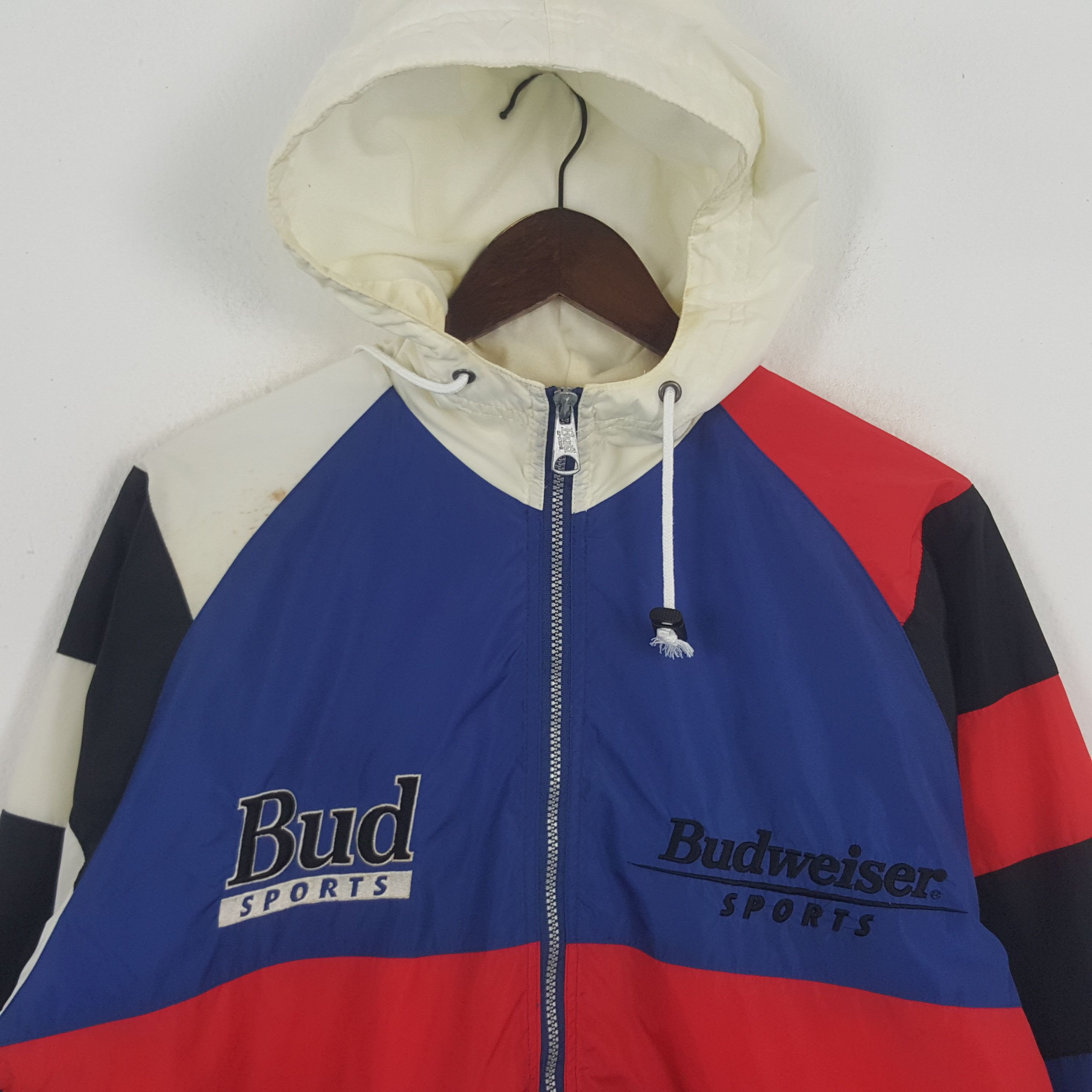 Budweiser × Vintage Vintage Budweiser Sport Windbreaker Hoodie Jacket Size US M / EU 48-50 / 2 - 4 Thumbnail
