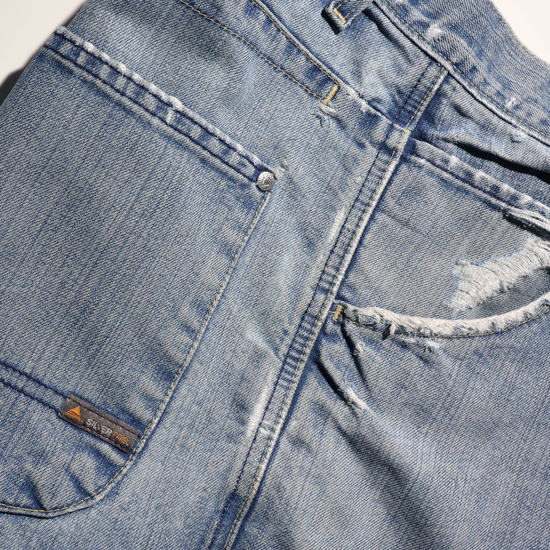 Levi's Vintage Clothing Vintage Y2K Levi's SilverTab Distressed Denim Jorts Shorts Size US 30 / EU 46 - 4 Thumbnail