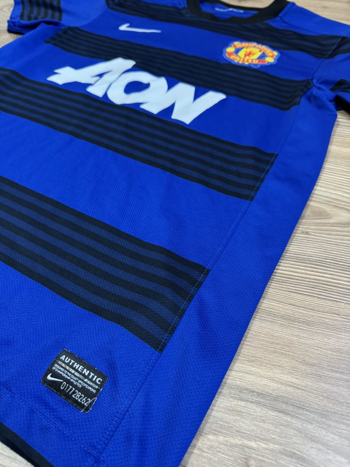Nike RARE!Nike Munchester United Football Jersey 2011/12 Size US M / EU 48-50 / 2 - 4 Thumbnail