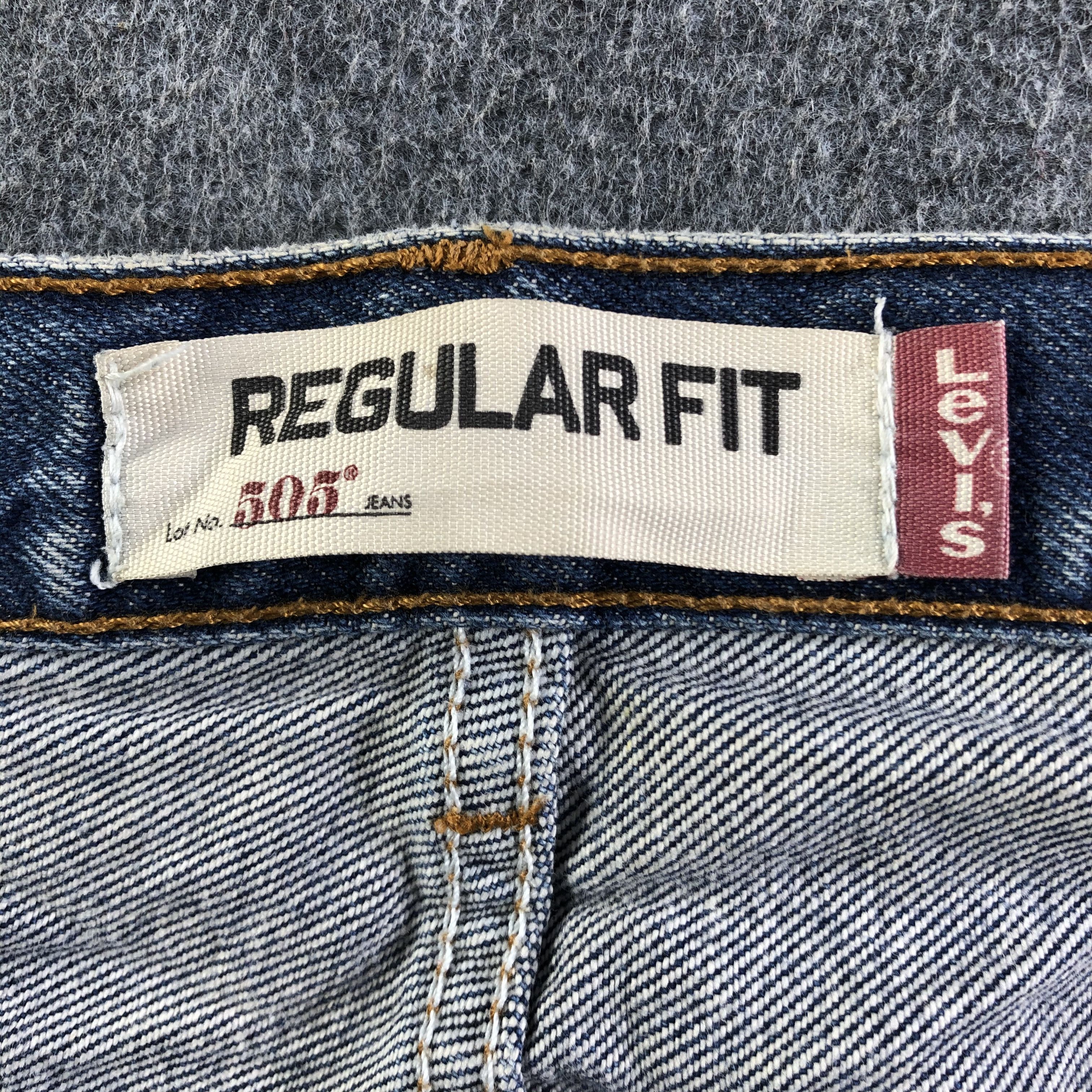 Levi's Vintage Blue Wash Levis 505 Jeans-J3334 Size US 39 - 11 Thumbnail