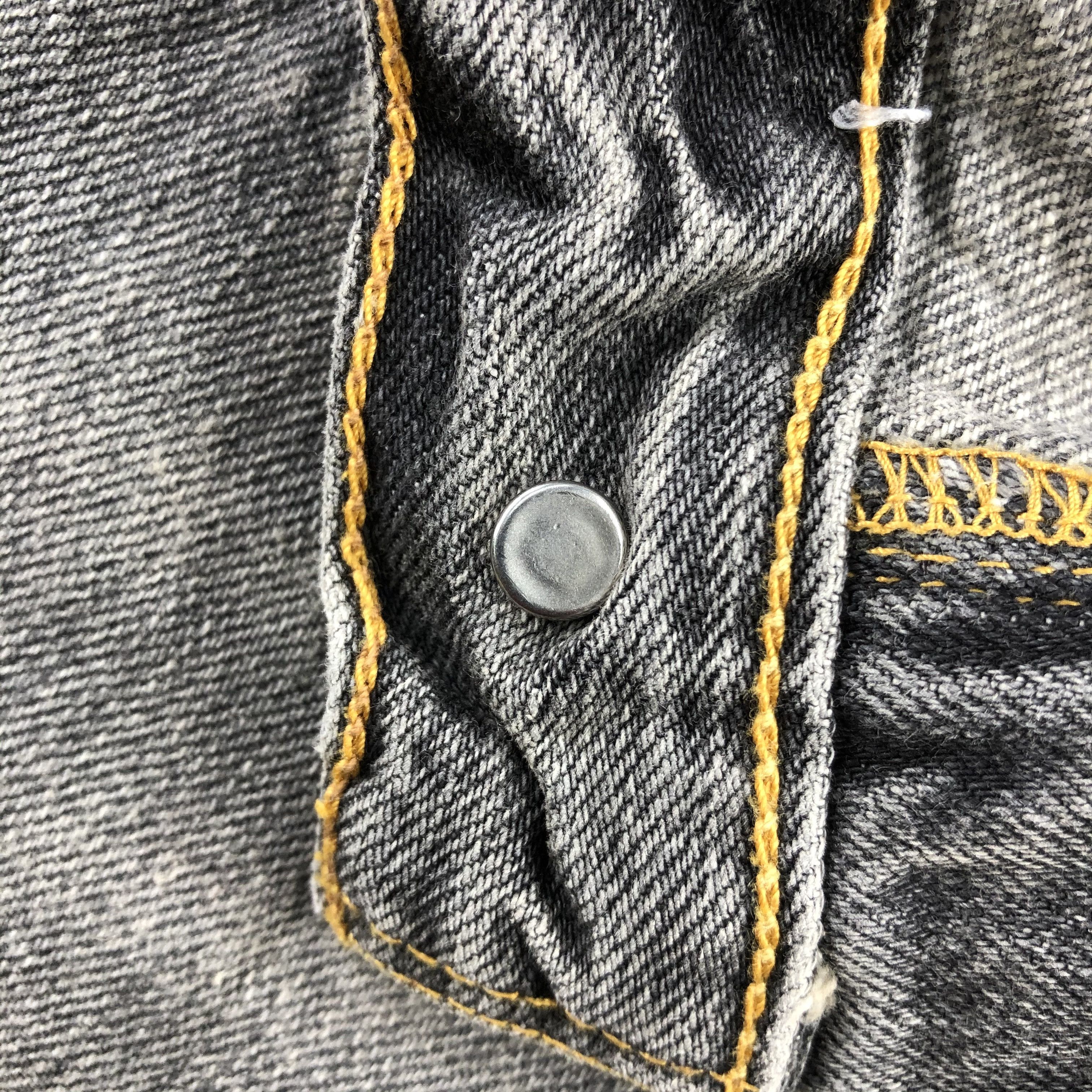 Levi's Vintage Levis 507 Flare Jeans-J2277 Size US 31 - 9 Thumbnail