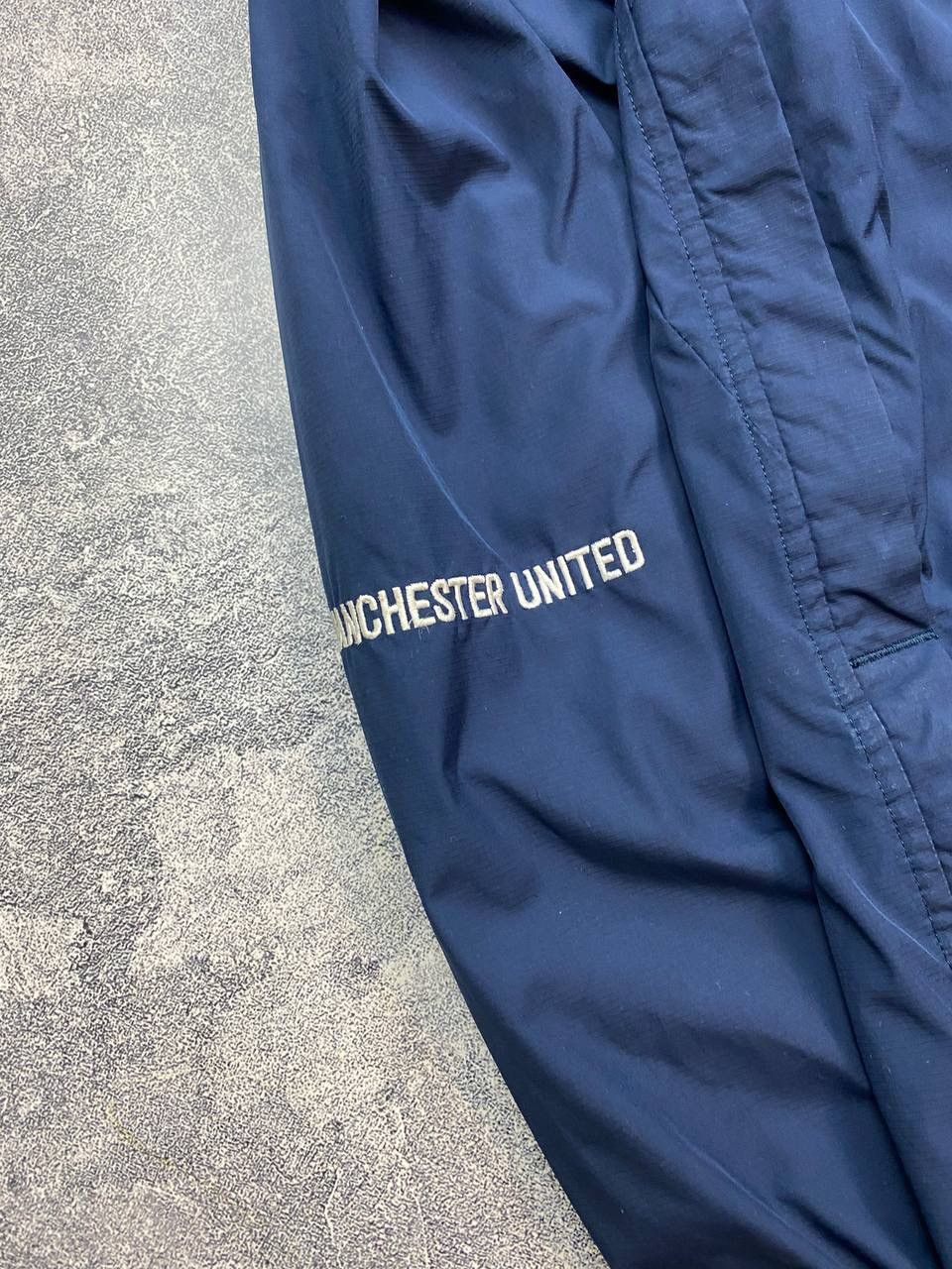 Nike × Vintage Nike Manchester United Nylon Jacket Size US XL / EU 56 / 4 - 6 Thumbnail
