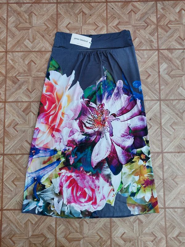 The Difference James Lakeland floral print long skirt 12/14 Size 32" / US 10 / IT 46 - 6 Thumbnail