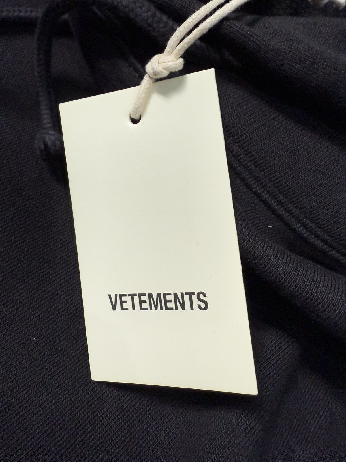 Vetements Vetements One In a Million Dollar Hoodie Size US L / EU 52-54 / 3 - 4 Thumbnail