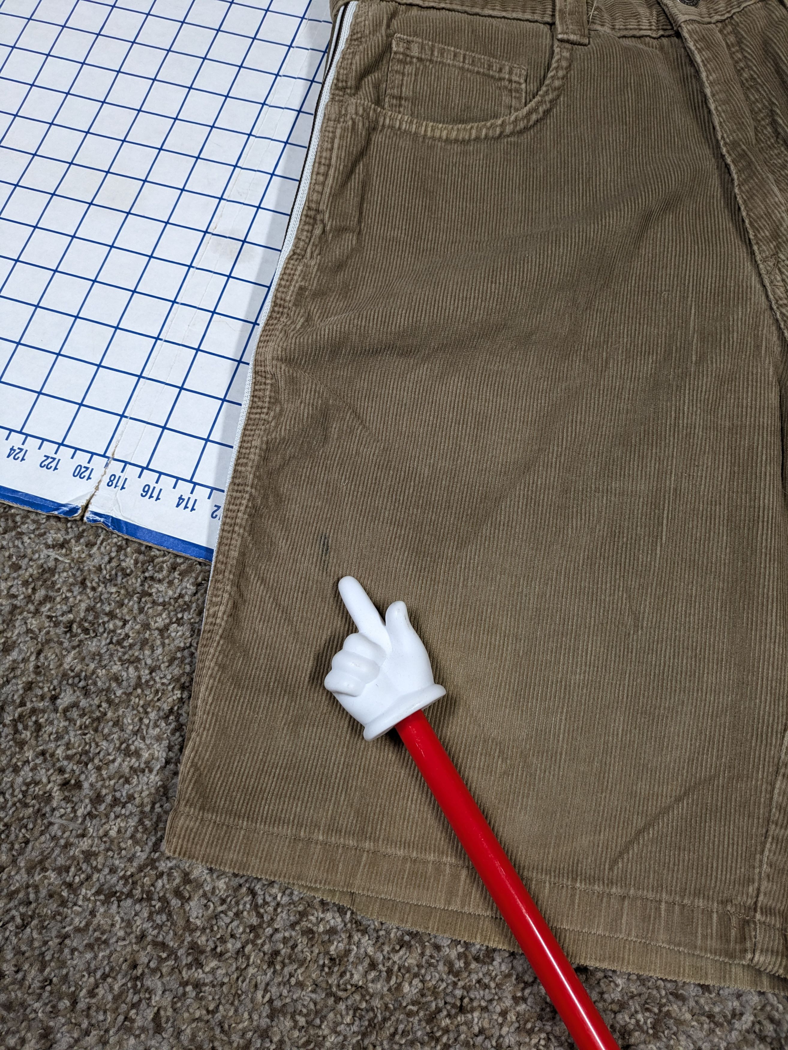 Billabong Vtg Grail Billabong Corduroy Baggy Brown Side Stripe Shorts Size US 32 / EU 48 - 5 Thumbnail