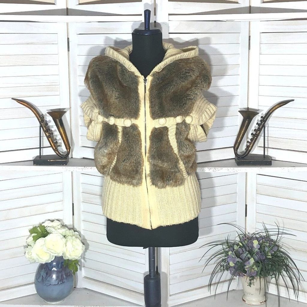 Vintage 90s Y2K Faux Fur vest wool brown beige cable knit w/ hood S Size S / US 4 / IT 40 - 1 Thumbnail