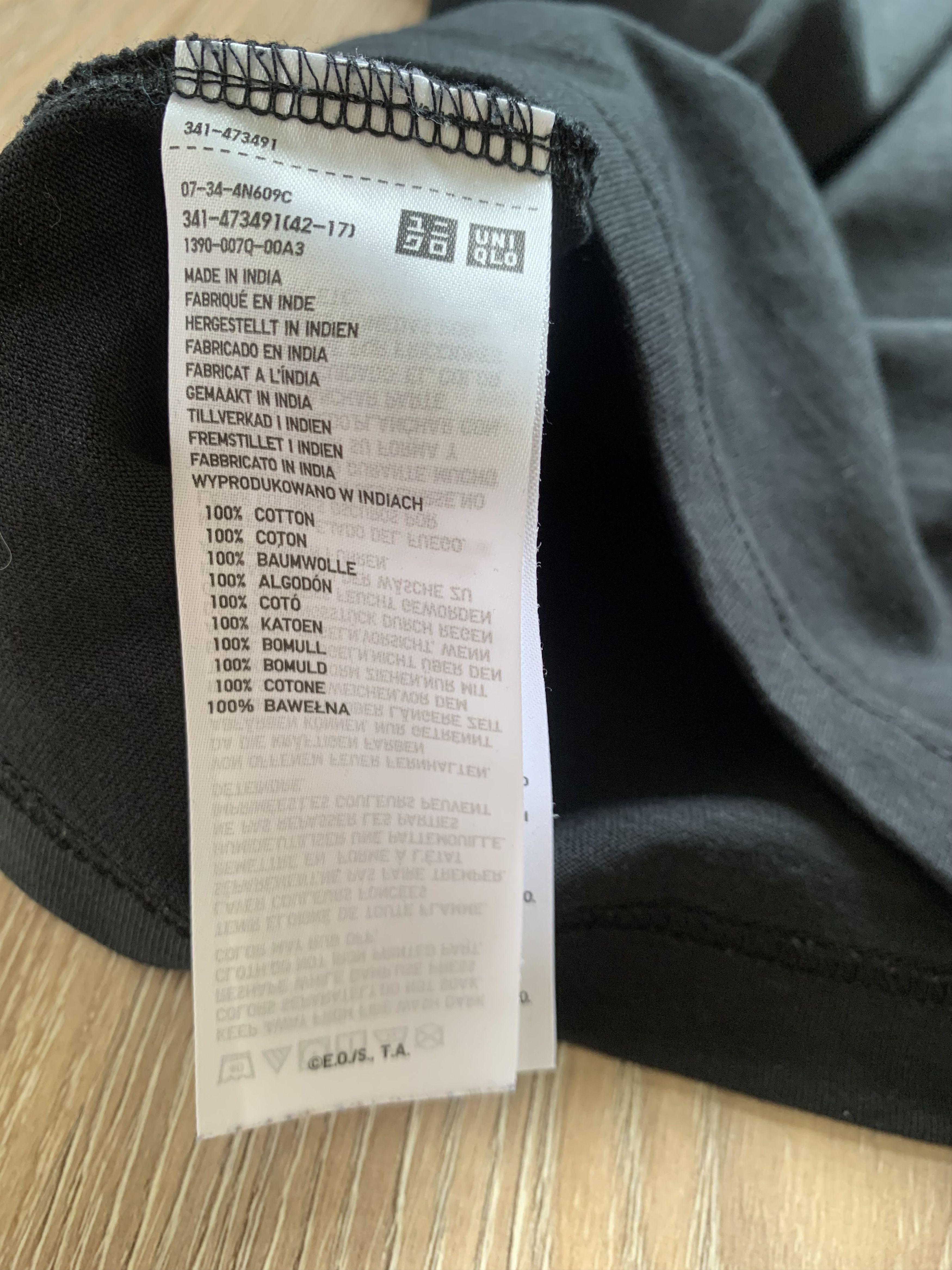 Anime × Japanese Brand × Uniqlo Uniqlo One Piece Printed Cotton T-Shirt Size US M / EU 48-50 / 2 - 8 Thumbnail