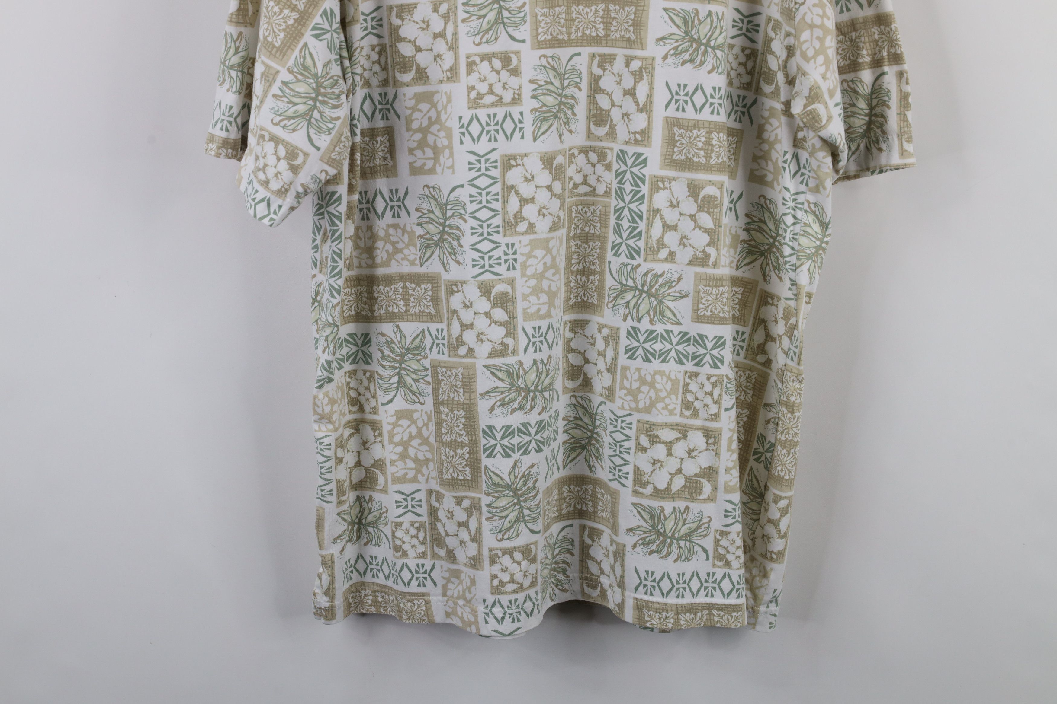 Vintage Vintage 90s Streetwear Floral All Over Print Polo Shirt Size US L / EU 52-54 / 3 - 10 Thumbnail