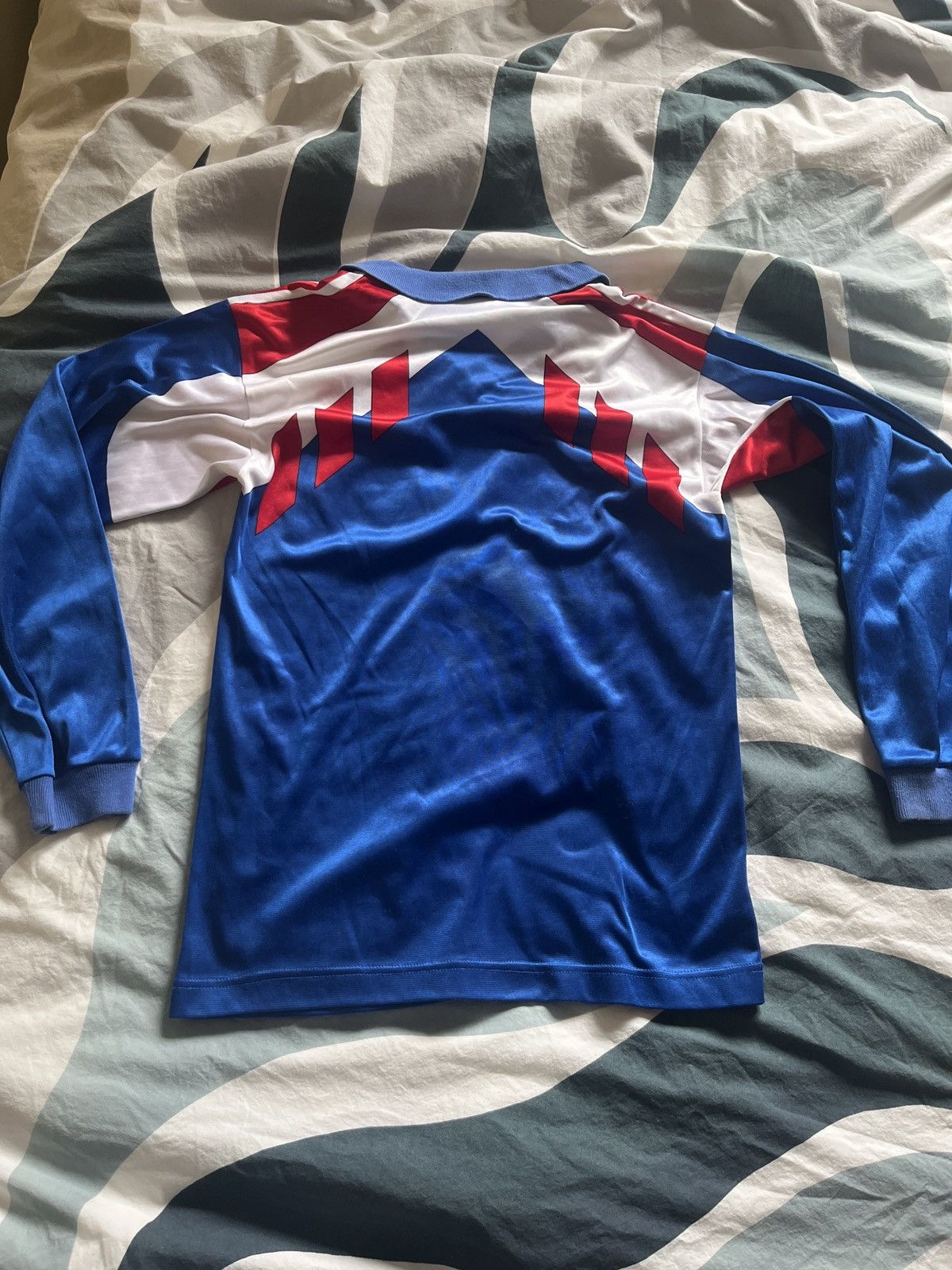 Adidas Authentic France 1990-92 long sleeve home kit Size US XXS / EU 40 - 1 Thumbnail