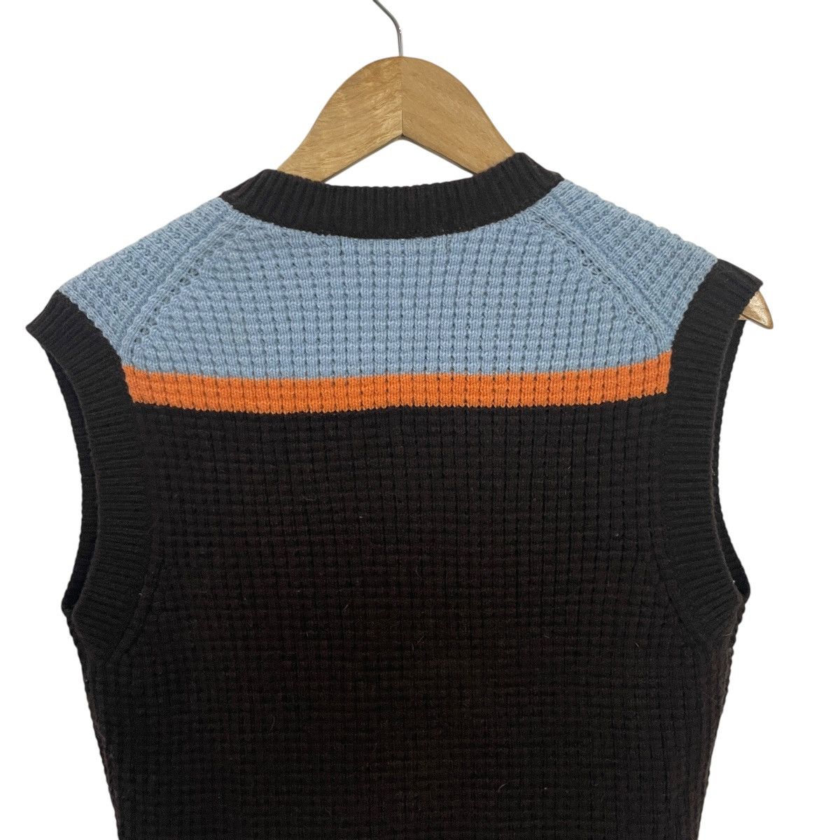 Marni × Uniqlo Vintage Marni X Uniqlo Sleeveles knitwear Size M / US 6-8 / IT 42-44 - 8 Thumbnail