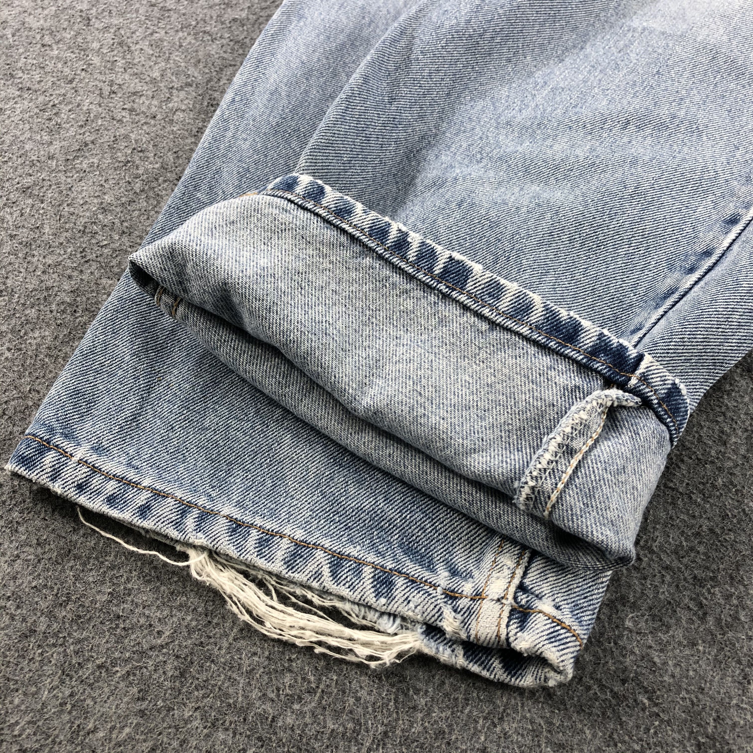 Levi's × Vintage Vintage 90s Light Wash Levis 550 Jeans-JM1800 Size US 34 / EU 50 - 7 Thumbnail