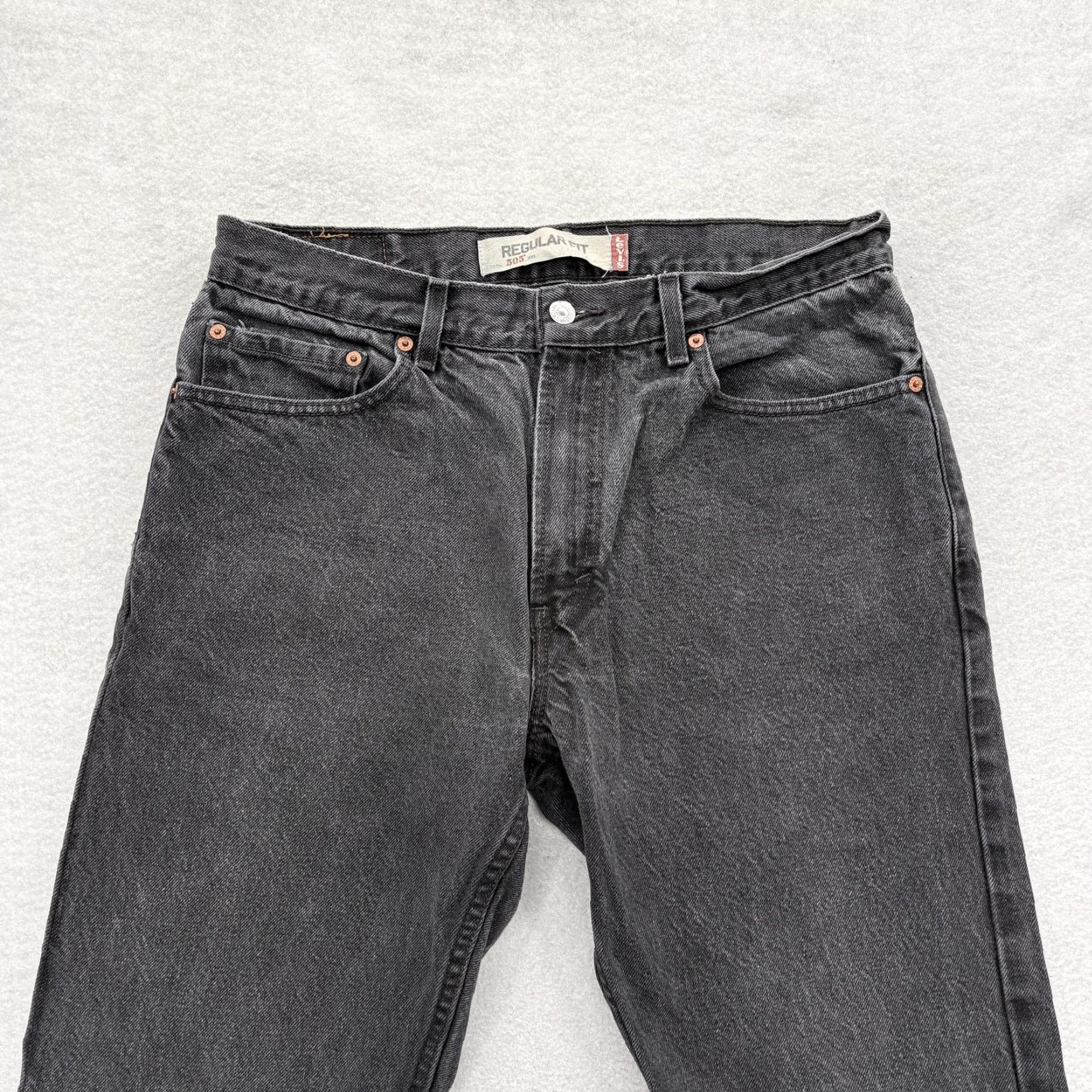 Levi's VINTAGE Levi's 505 Jeans Mens 34x32 Regular Fit Charcoal Gray Wash Denim Straight Y2K VTG Size US 34 / EU 50 - 2 Thumbnail