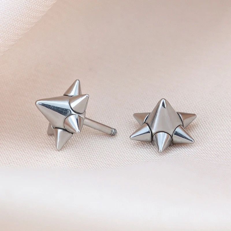 Jewelry × Vintage Pointed Cone Barbell Piercing Earrings Size ONE SIZE - 2 Thumbnail