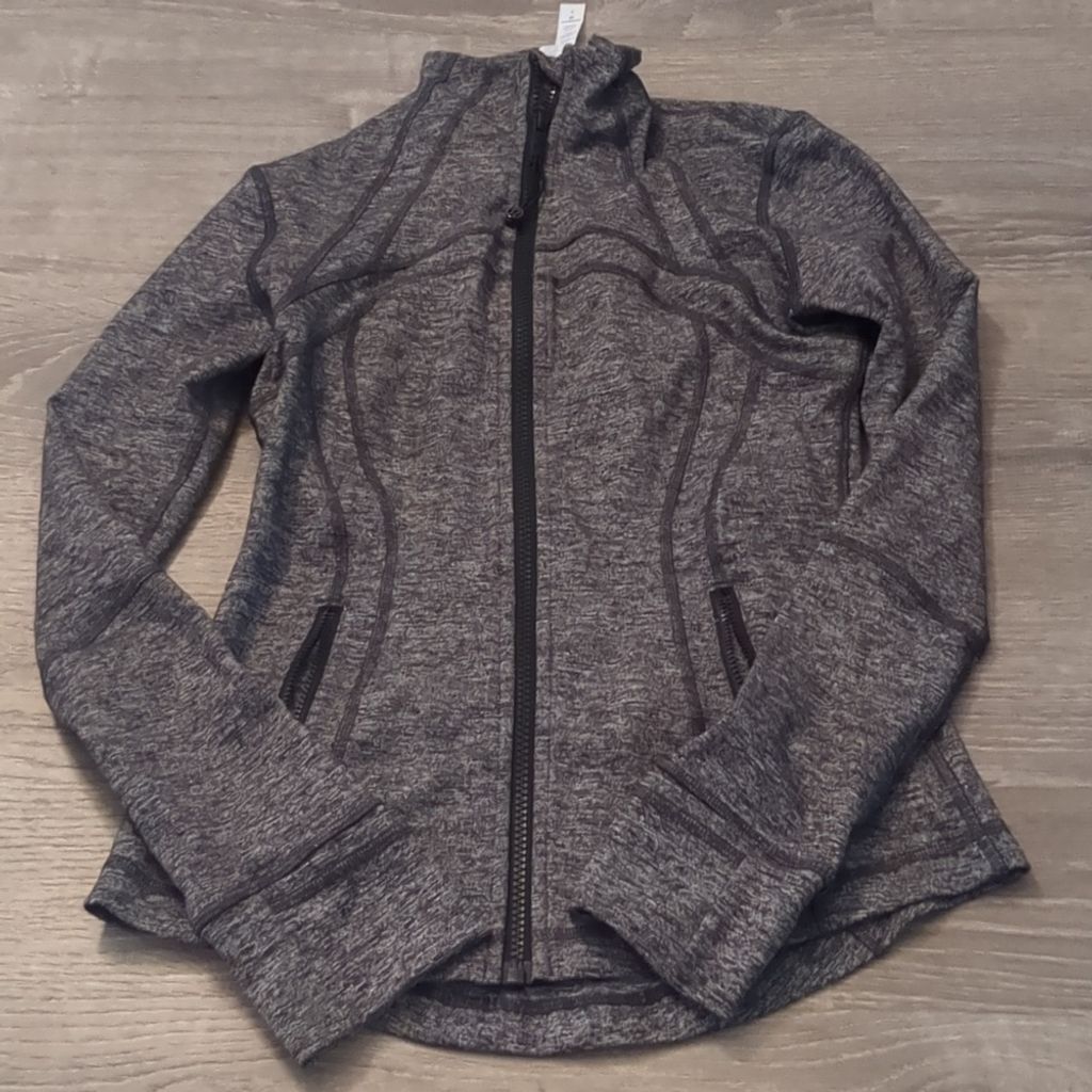 Lululemon Lululemon heathered black (first release) define jacket sz 4 Size S / US 4 / IT 40 - 1 Thumbnail