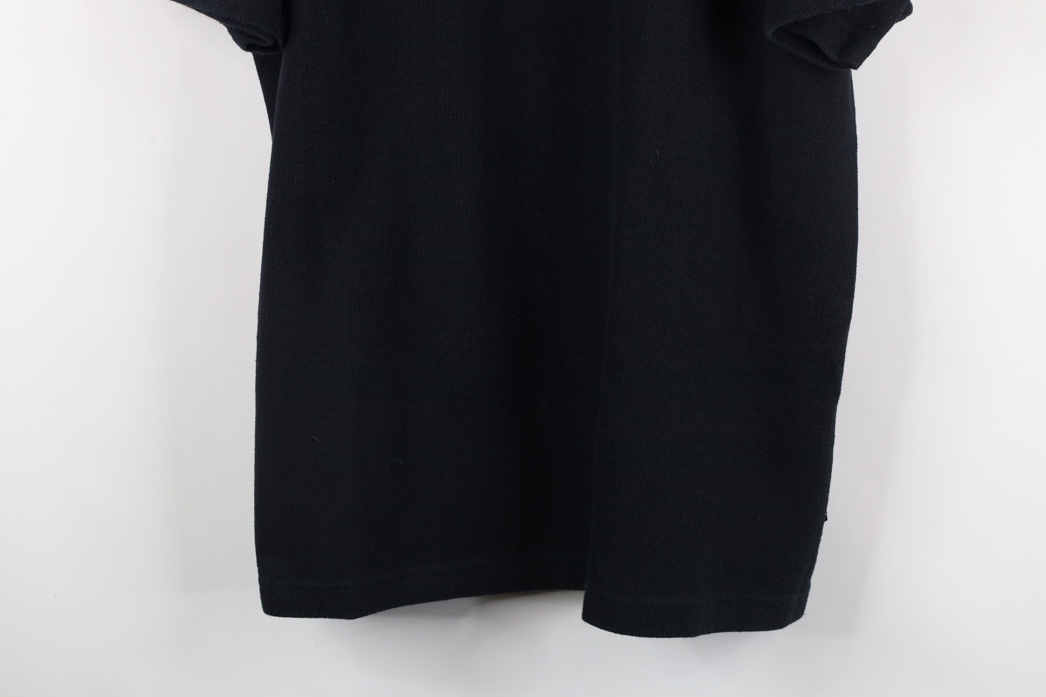 Vintage Vintage 90s Streetwear Canada Thermal Waffle Knit T-Shirt Size US XL / EU 56 / 4 - 3 Thumbnail