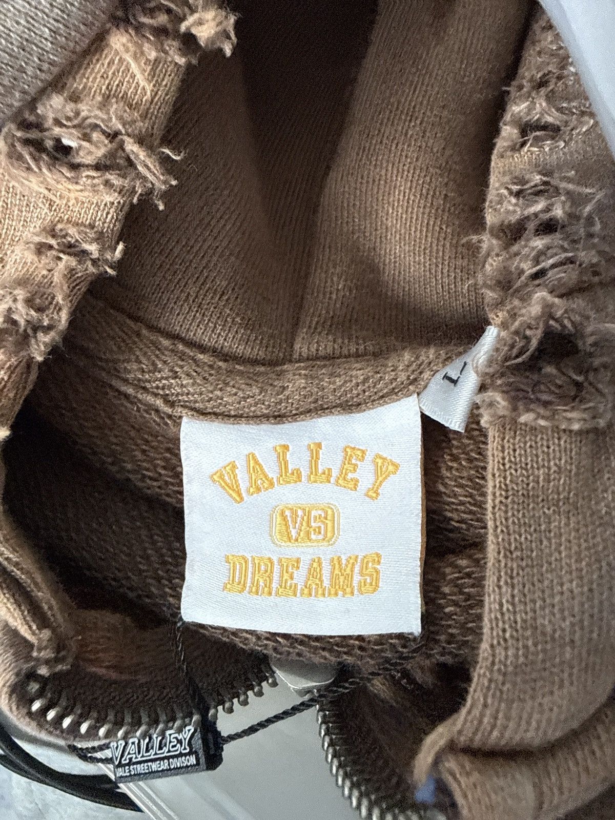 Vale Vale sunny zip up Size US L / EU 52-54 / 3 - 5 Thumbnail