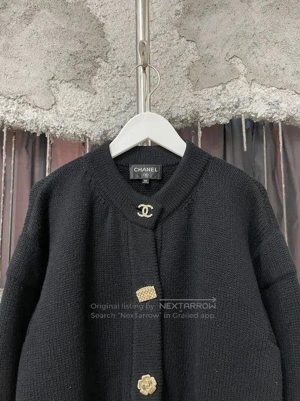 Chanel Chanel Black Wool Cardigan for Women . Size XXS / US 00 / IT 34 - 3 Thumbnail