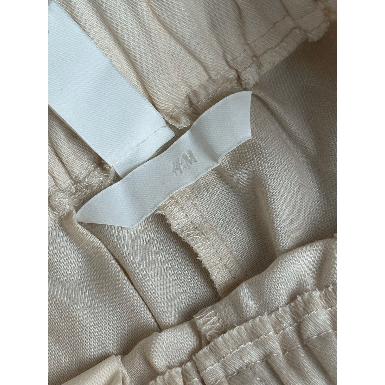 H&M Cream H&M Style Skort - Size XS - New Size 26" / US 2 / IT 38 - 7 Thumbnail
