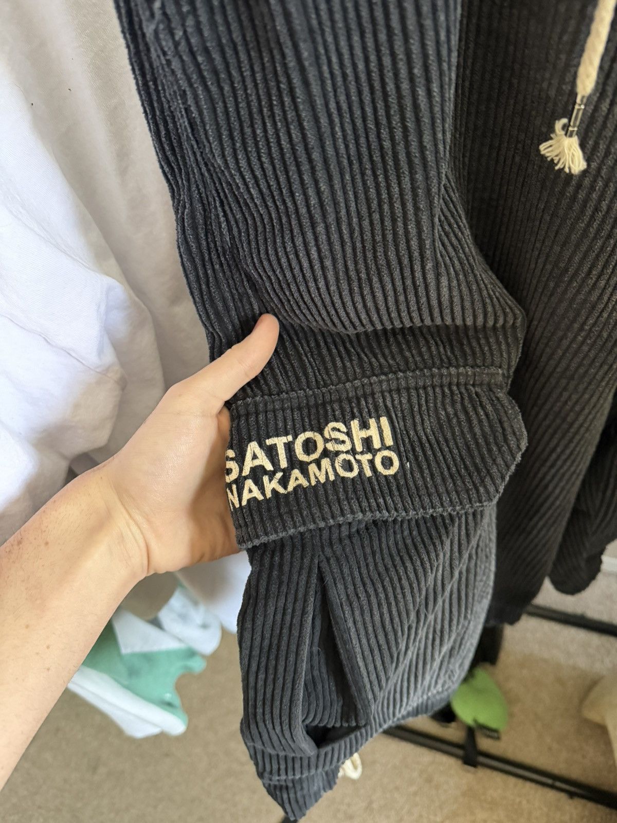 Satoshi Nakamoto Satoshi Nakamoto 3/4 Cargo Shorts Size US 40 / EU 56 - 5 Thumbnail