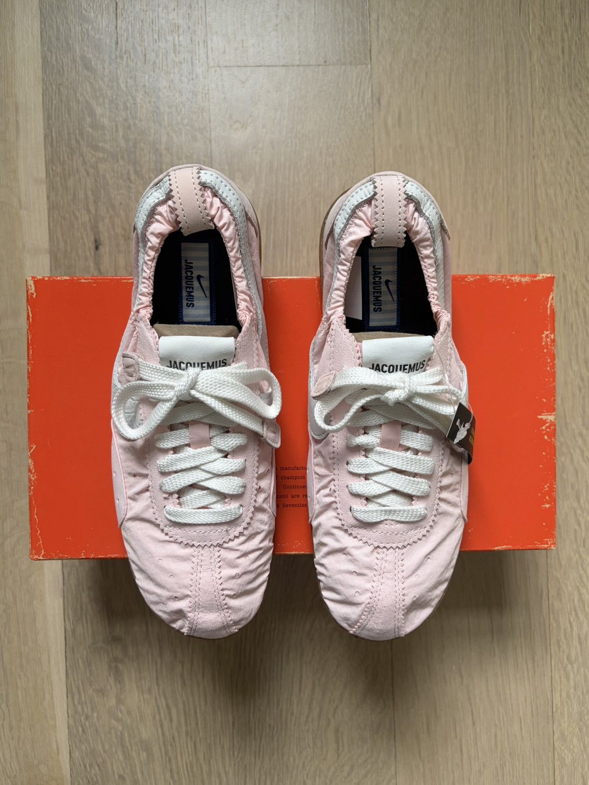 Nike Nike x Jacquemus Moon Shoe SP Aluminum Pink HV8547-601 Size US 9.5 / IT 39.5 - 10 Thumbnail